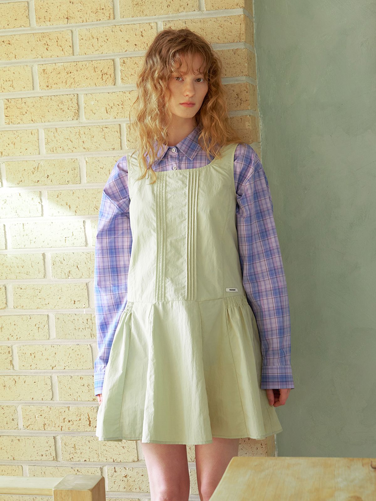 뮈뮈에르(MUEMUER) Square Neck Mini Dress MU2611OP102M