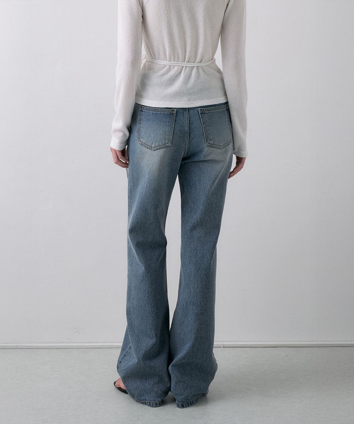 라메레이(LAMEREI) [기장선택]Semi-Bootcut Denim[LMBFSP25DN5202-1]-Medium blue