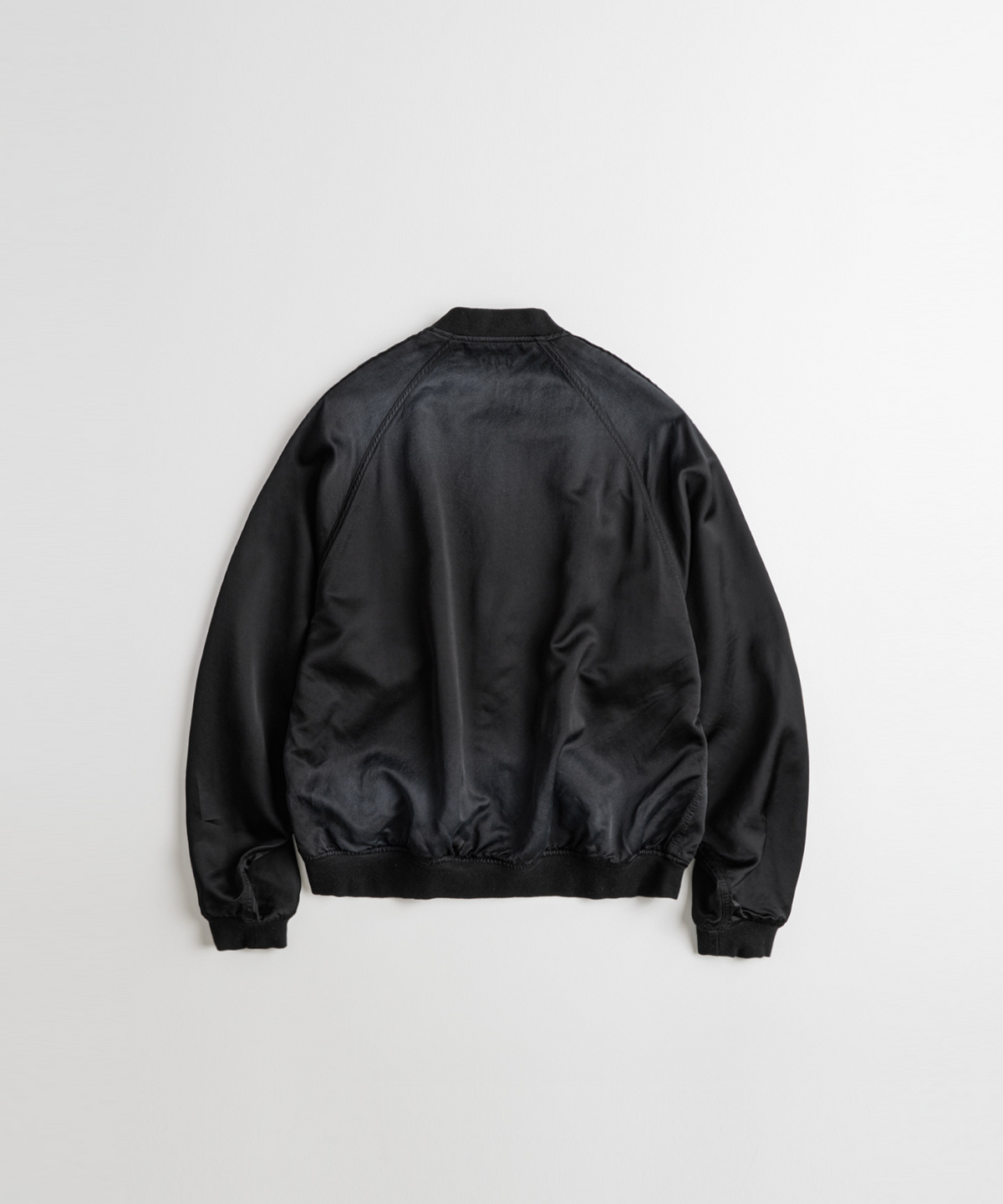 비헤비어(BEHEAVYER) WASHED WOOL SOUVENIR JACKET black