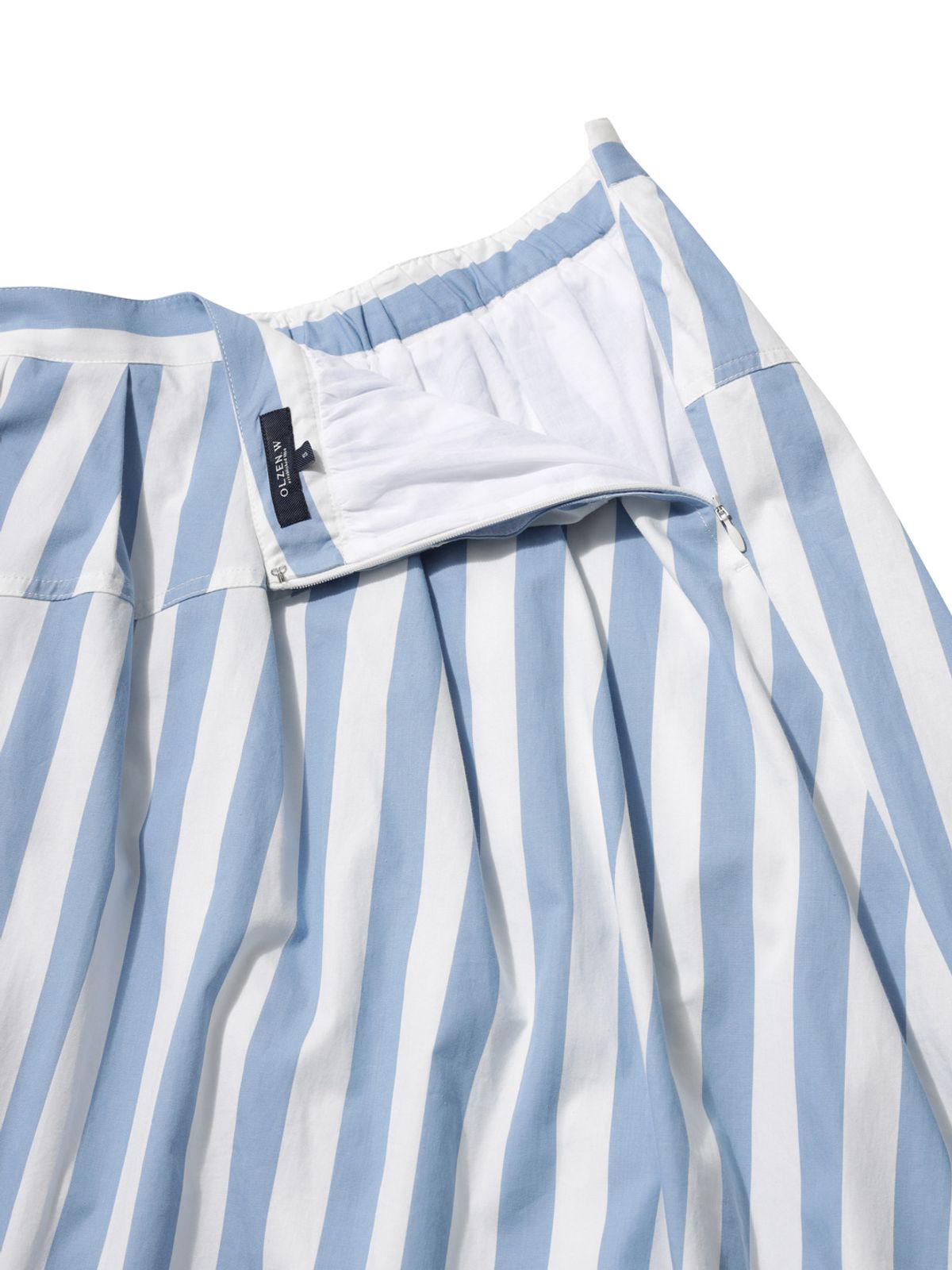 올젠(OLZEN) 여성 스트라이프 스커트_ZLG2RS2301SBL