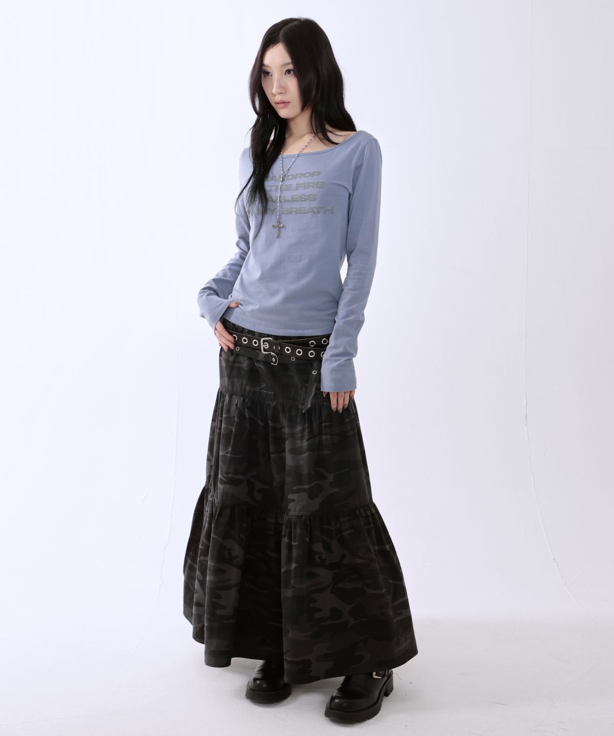 러닝하이(RUNNINGHIGH) 레터링 슬림 L/S 티 [블루]