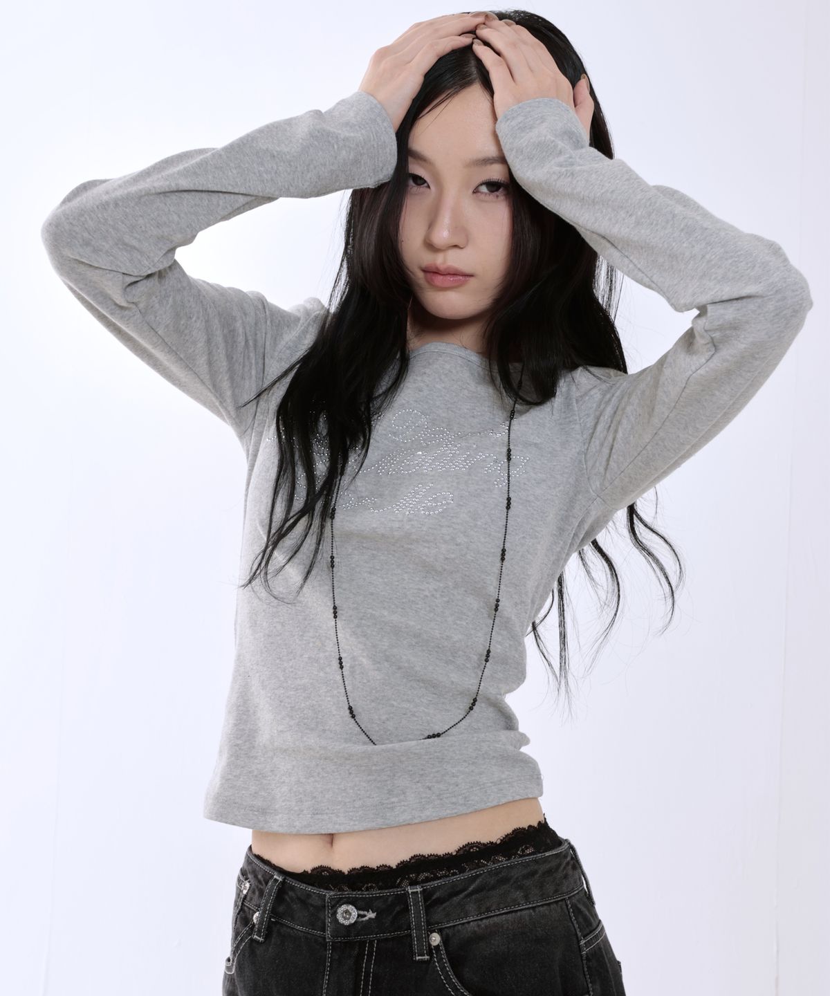 러닝하이(RUNNINGHIGH) 핫픽스 레터링 L/S 티 [그레이]