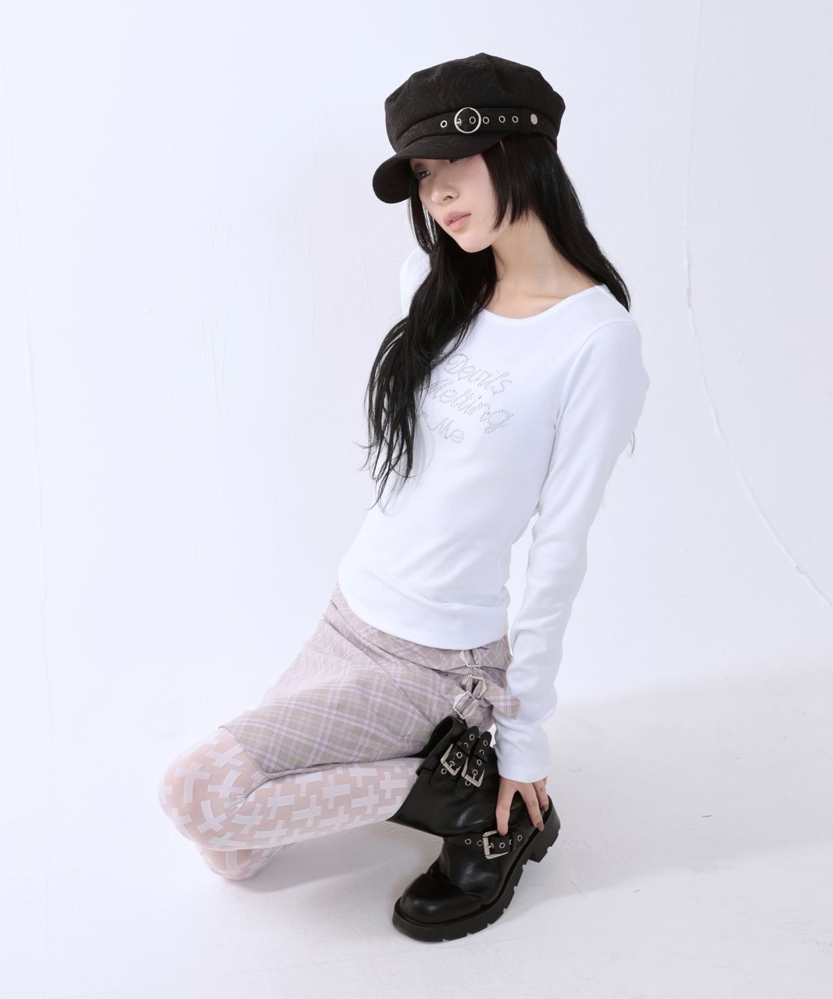 러닝하이(RUNNINGHIGH) 핫픽스 레터링 L/S 티 [화이트]