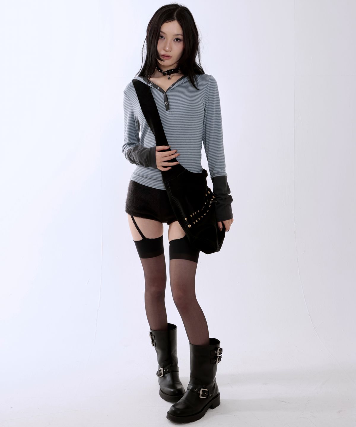 러닝하이(RUNNINGHIGH) 스터드 누벅 메신저 백 [블랙]
