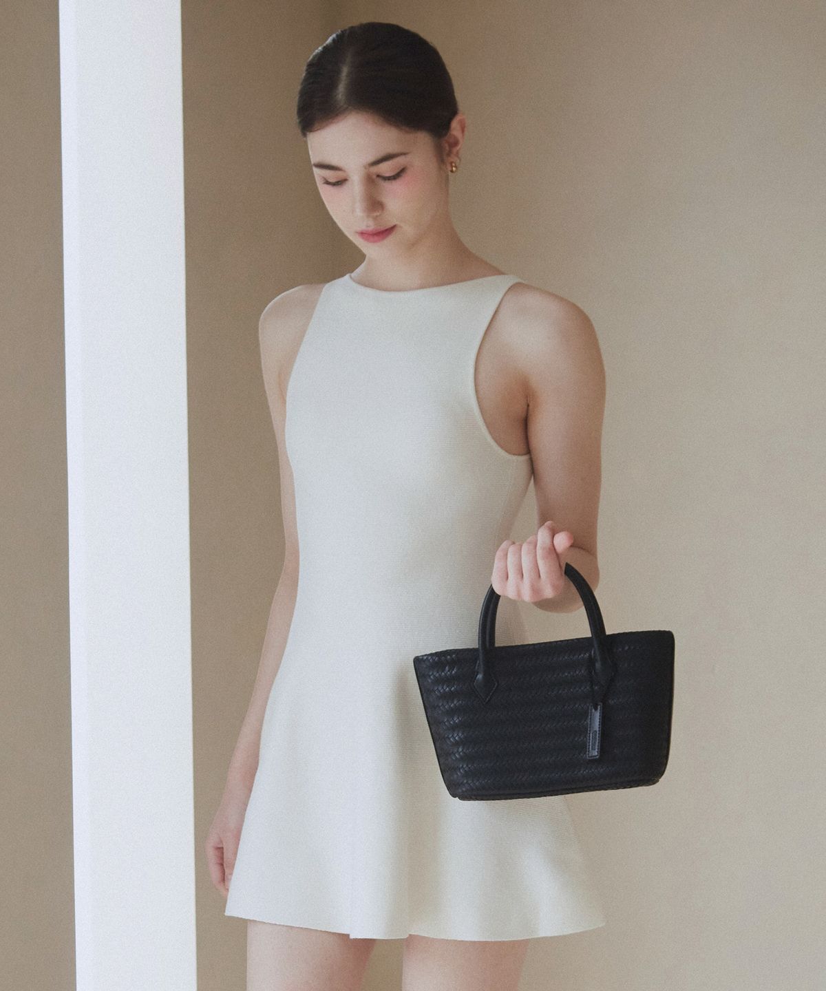 벨류엣(VALLUAT) Ceane Weaving bag_Black
