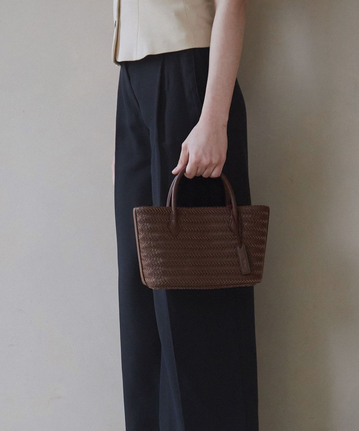 벨류엣(VALLUAT) Ceane Weaving bag_Brown
