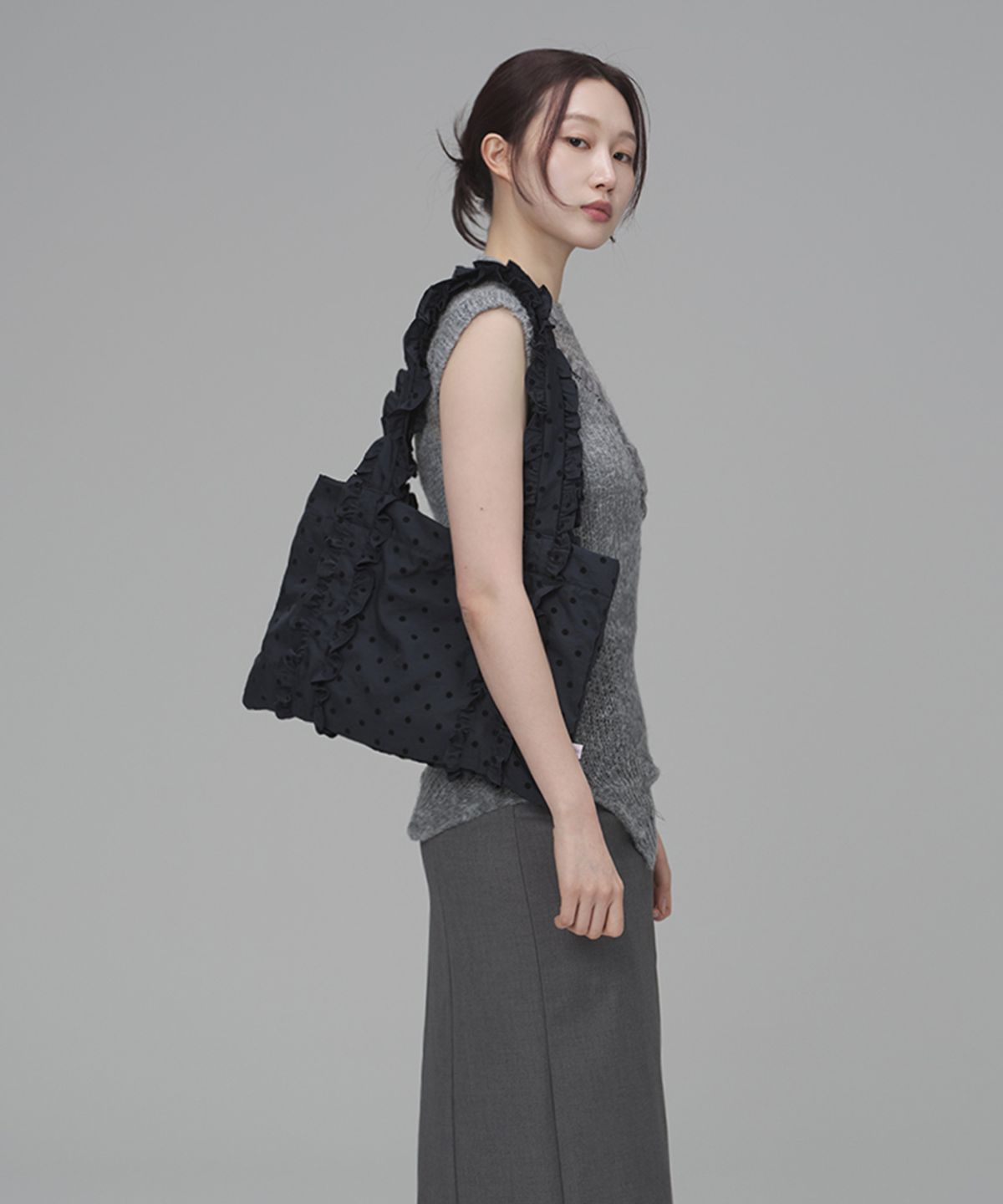 키미미(KIMIMI) 빅프릴 도트 미디움  숄더백 딥네이비