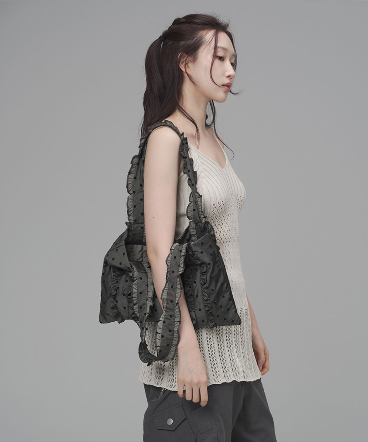 키미미(KIMIMI) 빅프릴 도트 미디움 숄더백 그레이