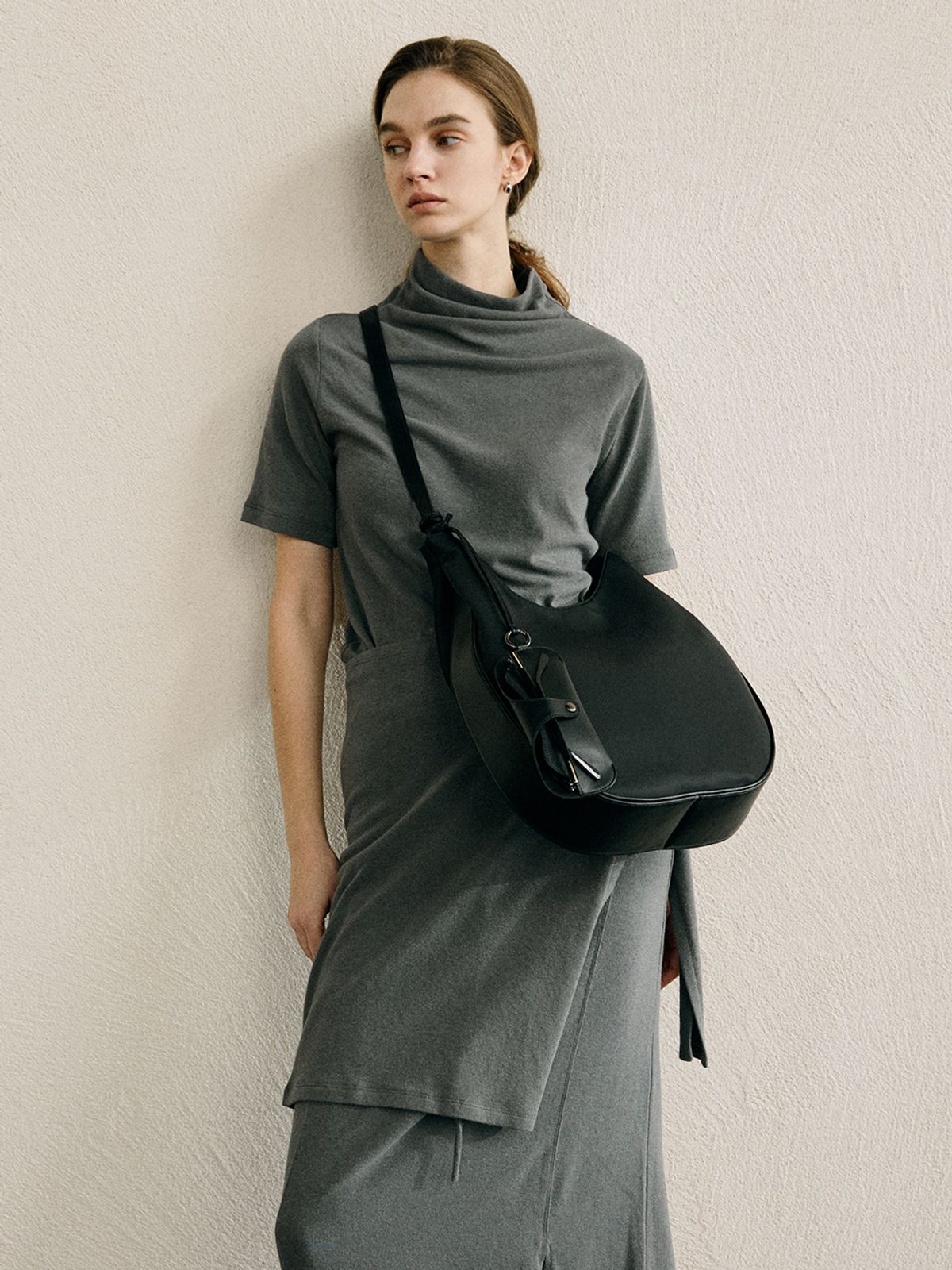 모어모르(MOREMORR) Palet Bag _ black 나일론 숄더백 2way