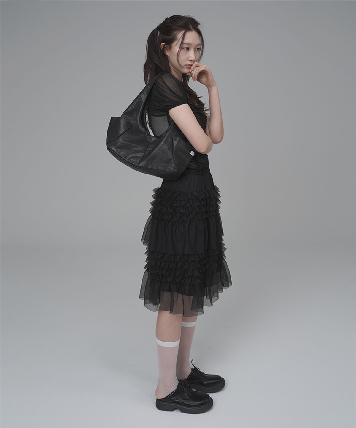 키미미(KIMIMI) 포켓 미디움 숄더백 블랙