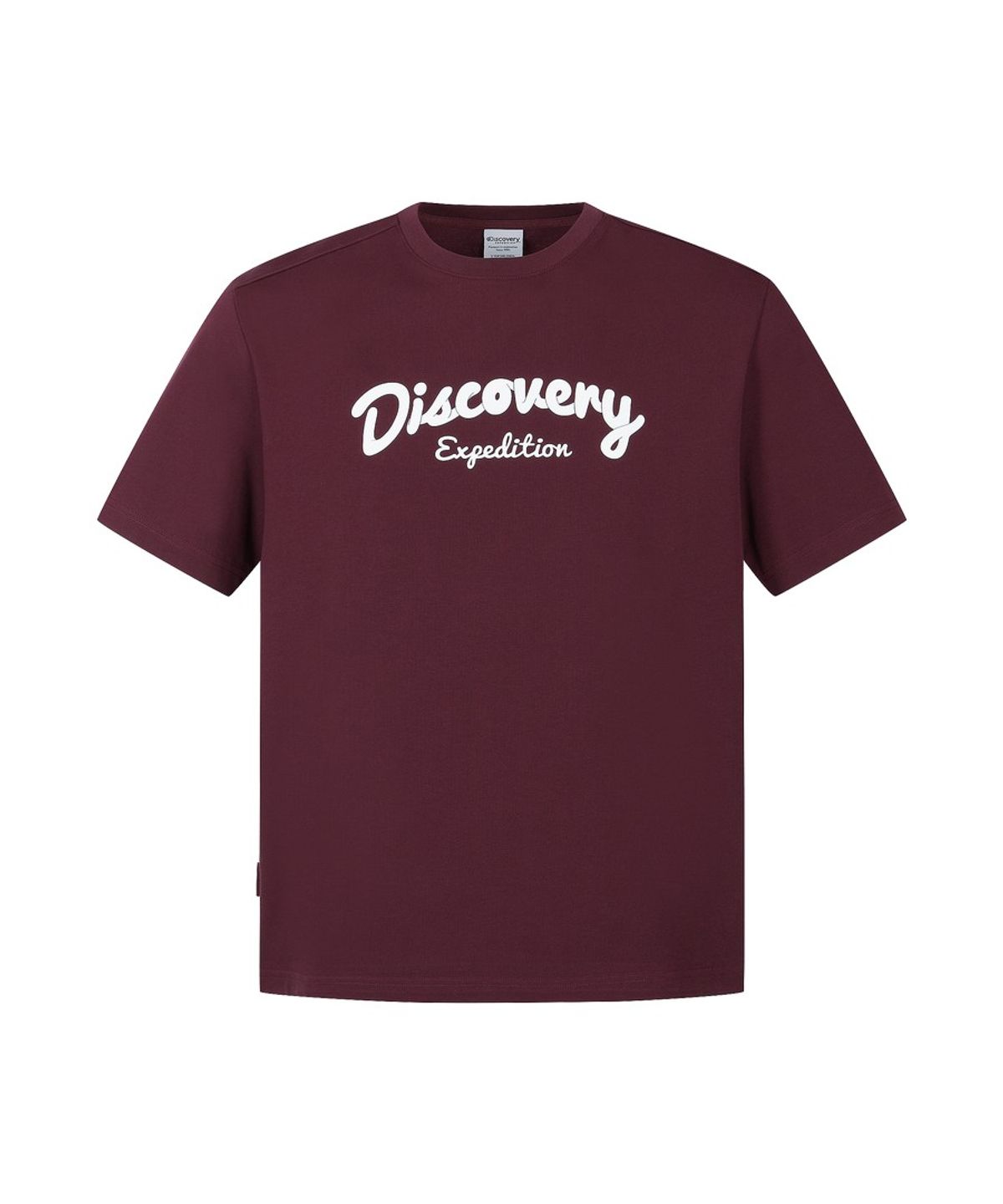 디스커버리 익스페디션(DISCOVERY EXPEDITION) 유니 에어로쿨 레터링 그래픽 반팔티셔츠 (D/BURGUNDY)