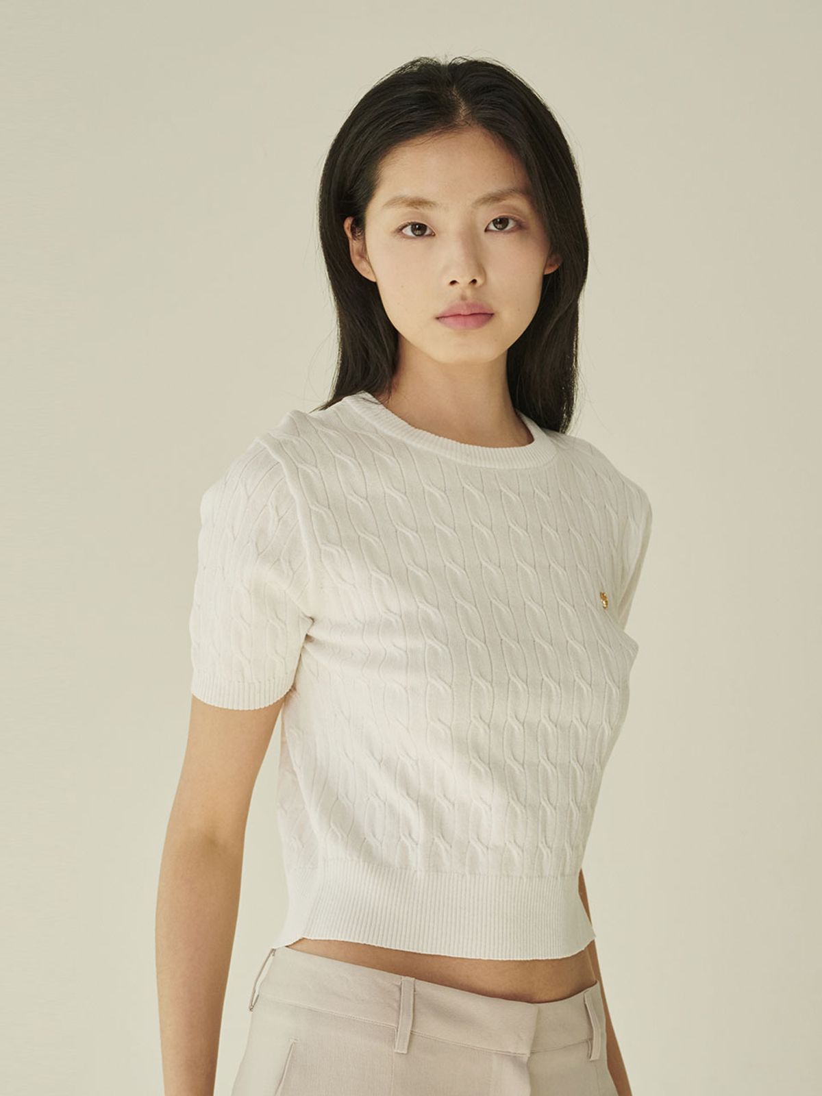 누브(NOUVE) 써머 케이블 라운드 니트 - 아이보리 / Summer Cable Round Knit - Ivory