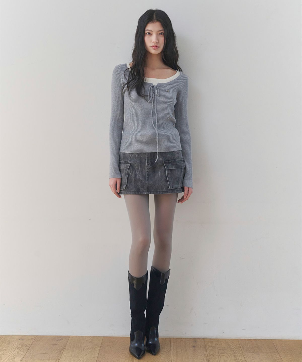 쿨키튼(KOOLKITTEN) 디스트로이드 카고 벨트 미니 스커트 (CHARCOAL)