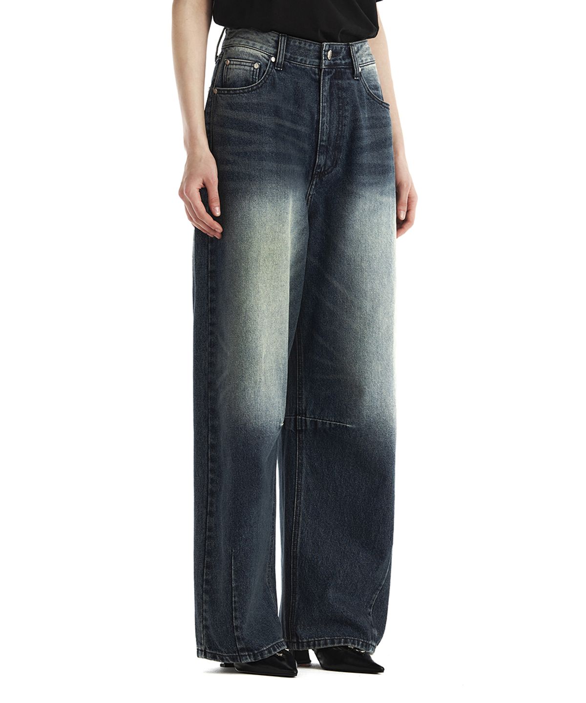 트리밍버드(TREEMINGBIRD) Dart Tapered Denim Pants [ Blue ]