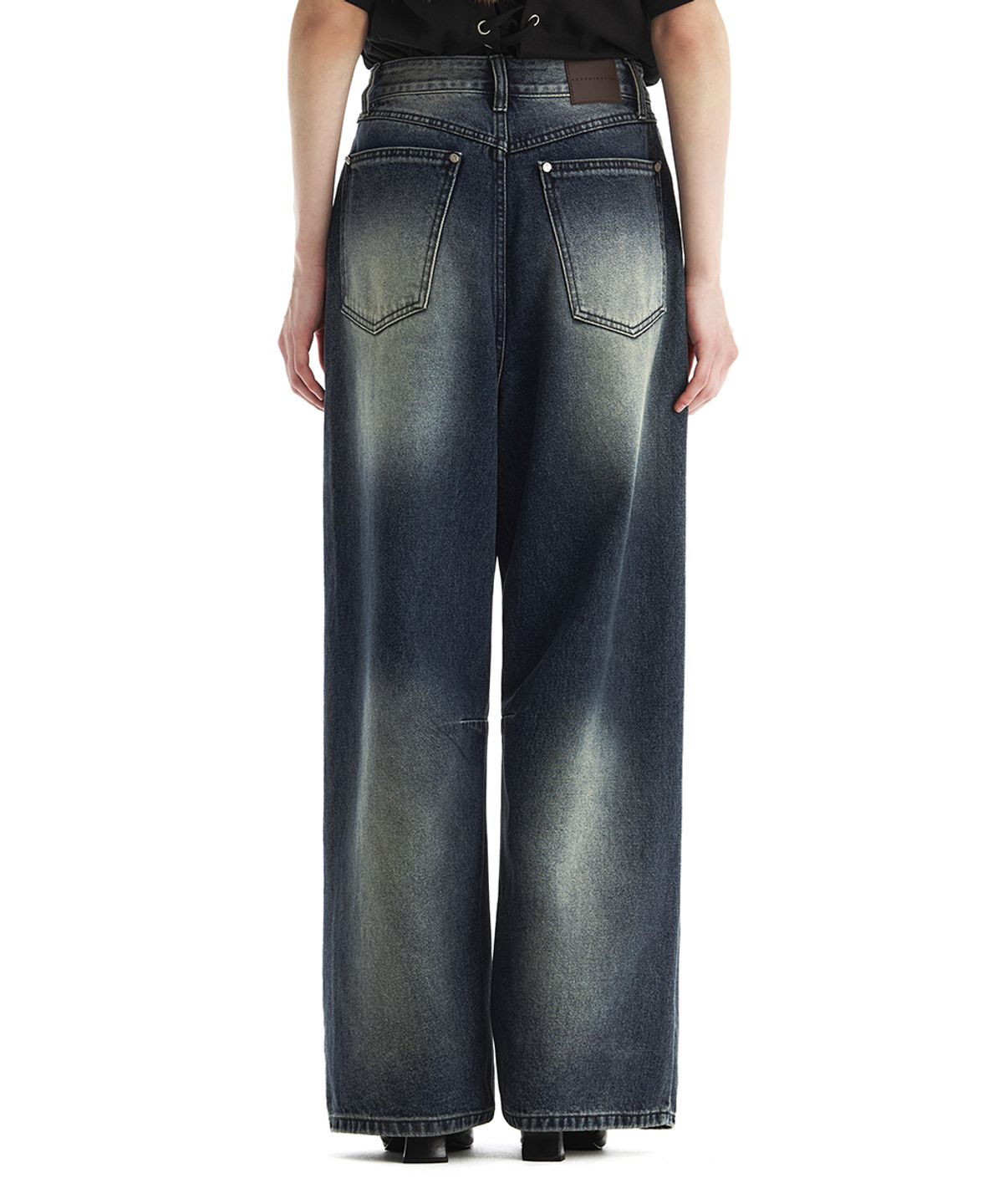 트리밍버드(TREEMINGBIRD) Dart Tapered Denim Pants [ Blue ]