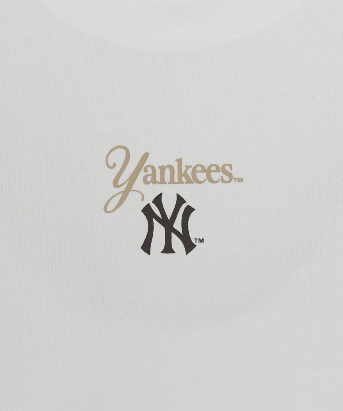 엠엘비(MLB) 여성 셰리프 로고 포인트 컴포터블 크롭 반팔 티셔츠 NY (White)