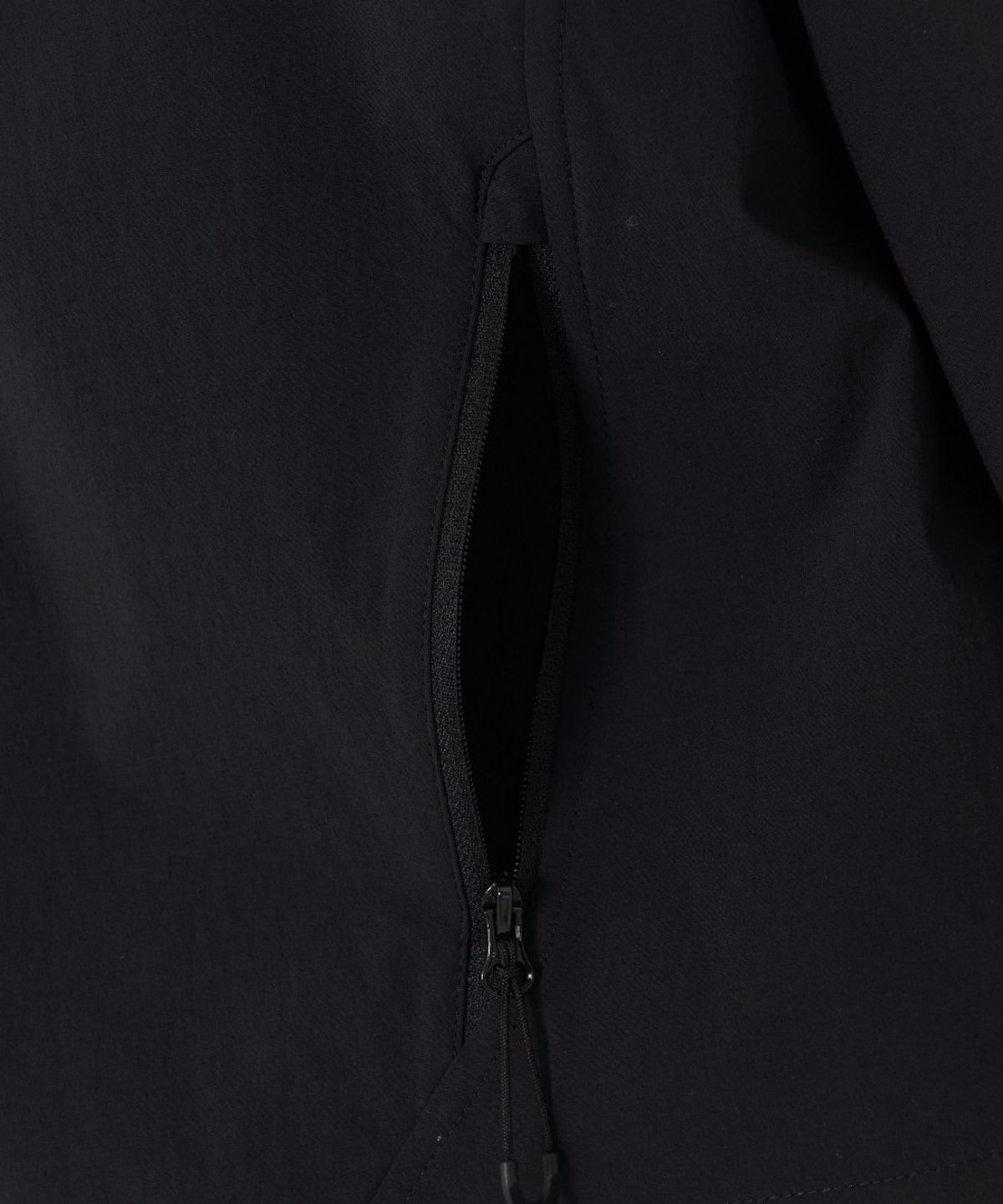 엠엘비(MLB) 여성 고프코어 경량 커브 바람막이 NY (Black)