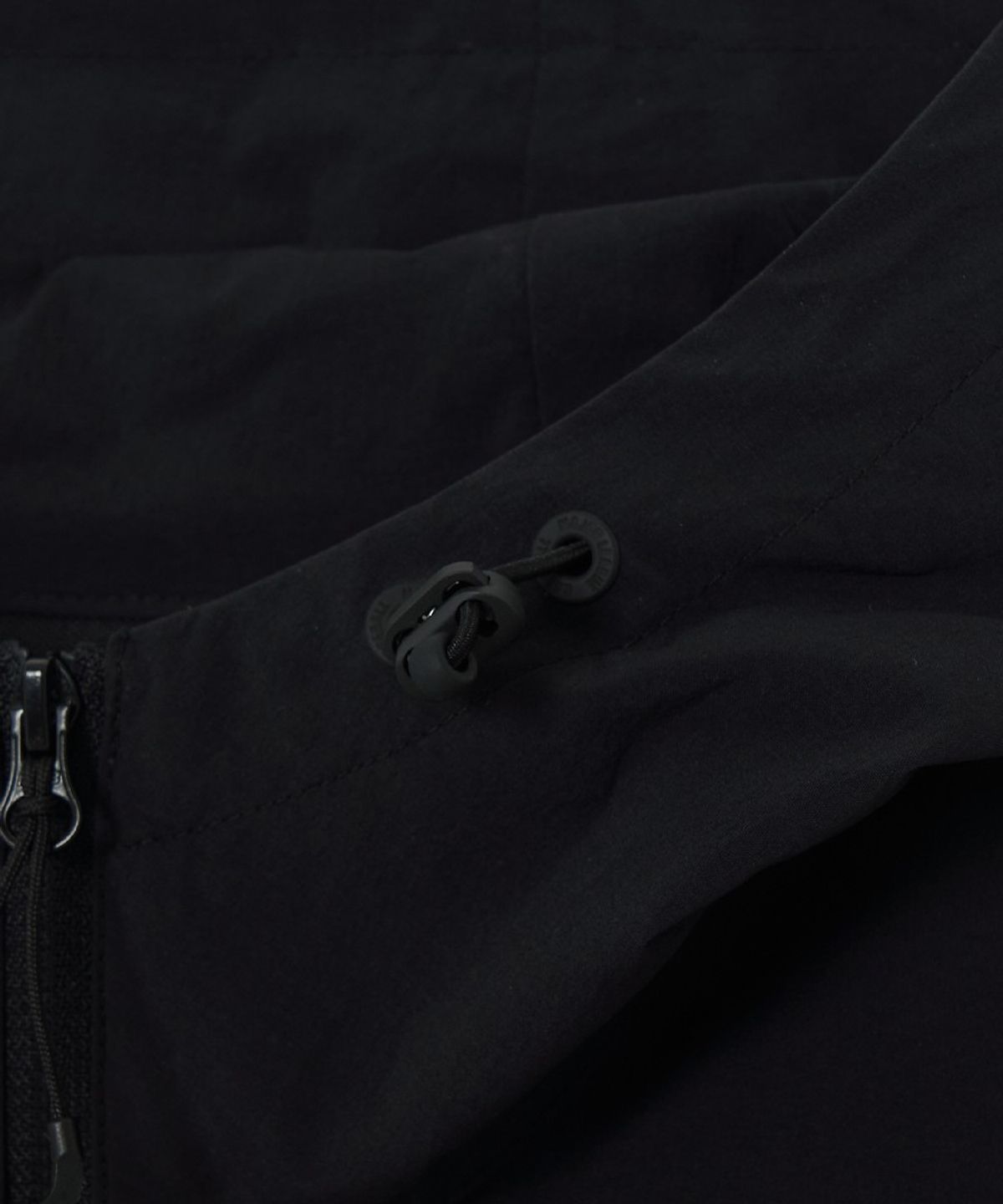 엠엘비(MLB) 여성 고프코어 경량 커브 바람막이 NY (Black)