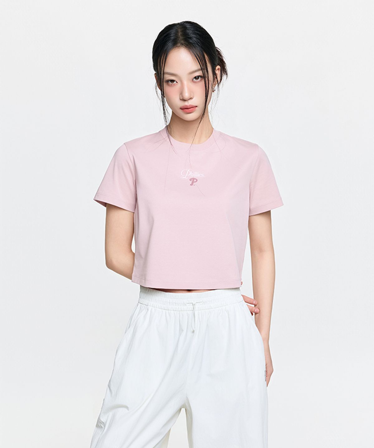 엠엘비(MLB) 여성 셰리프 로고 포인트 컴포터블 크롭 반팔 티셔츠 PHI (L.Pink)