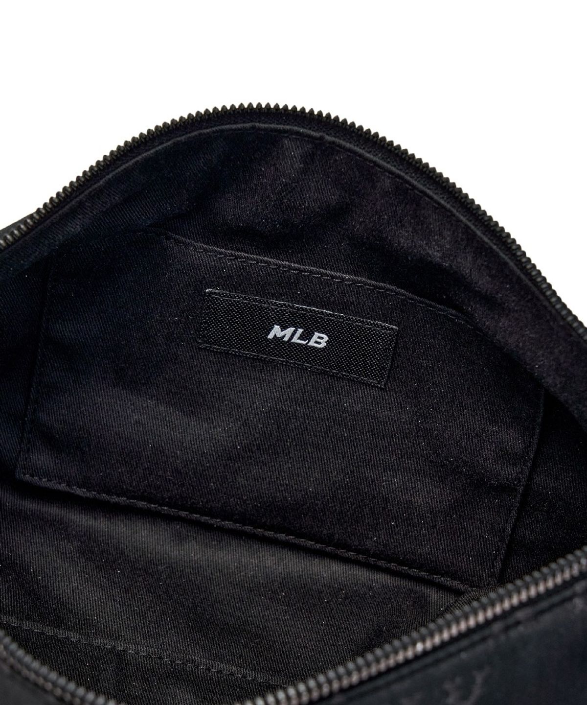 엠엘비(MLB) 클래식 모노그램 스포티브 크로스백 NY (Black)