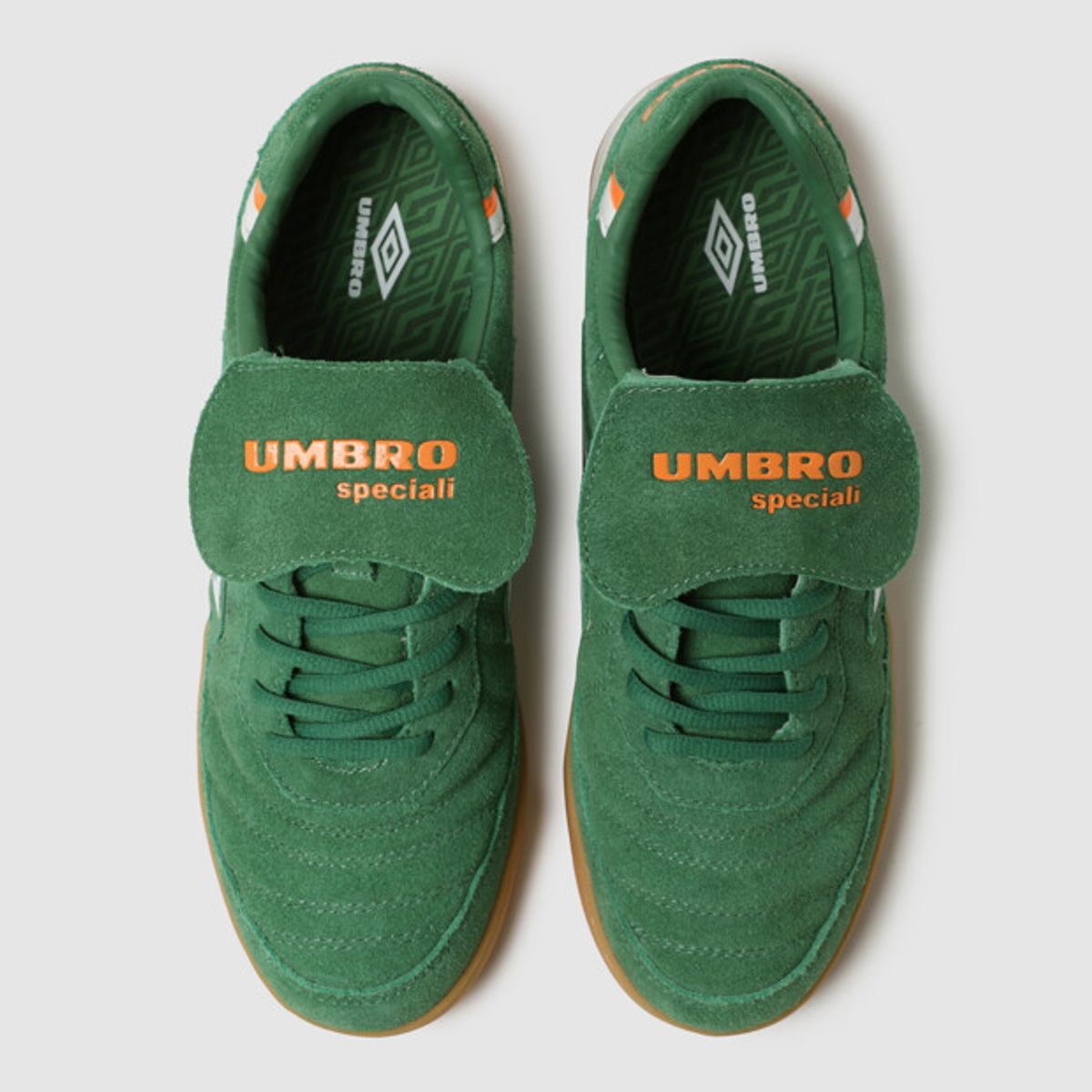 엄브로(UMBRO) 17-3 Speciali Trainer 그린 UR113CCU3