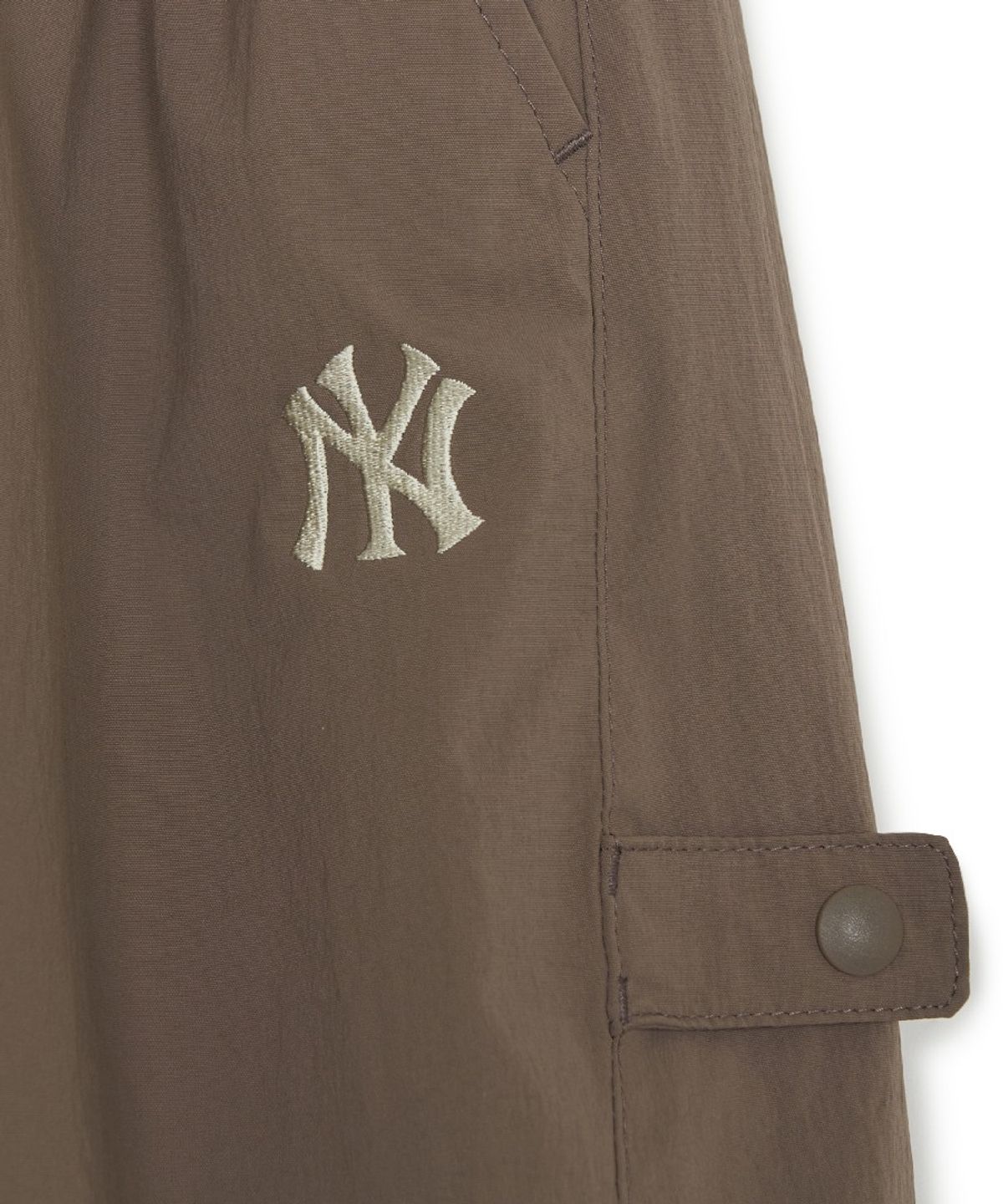 엠엘비(MLB) 여성 고프코어 밴딩 메가와이드 팬츠 NY (L.Brown)