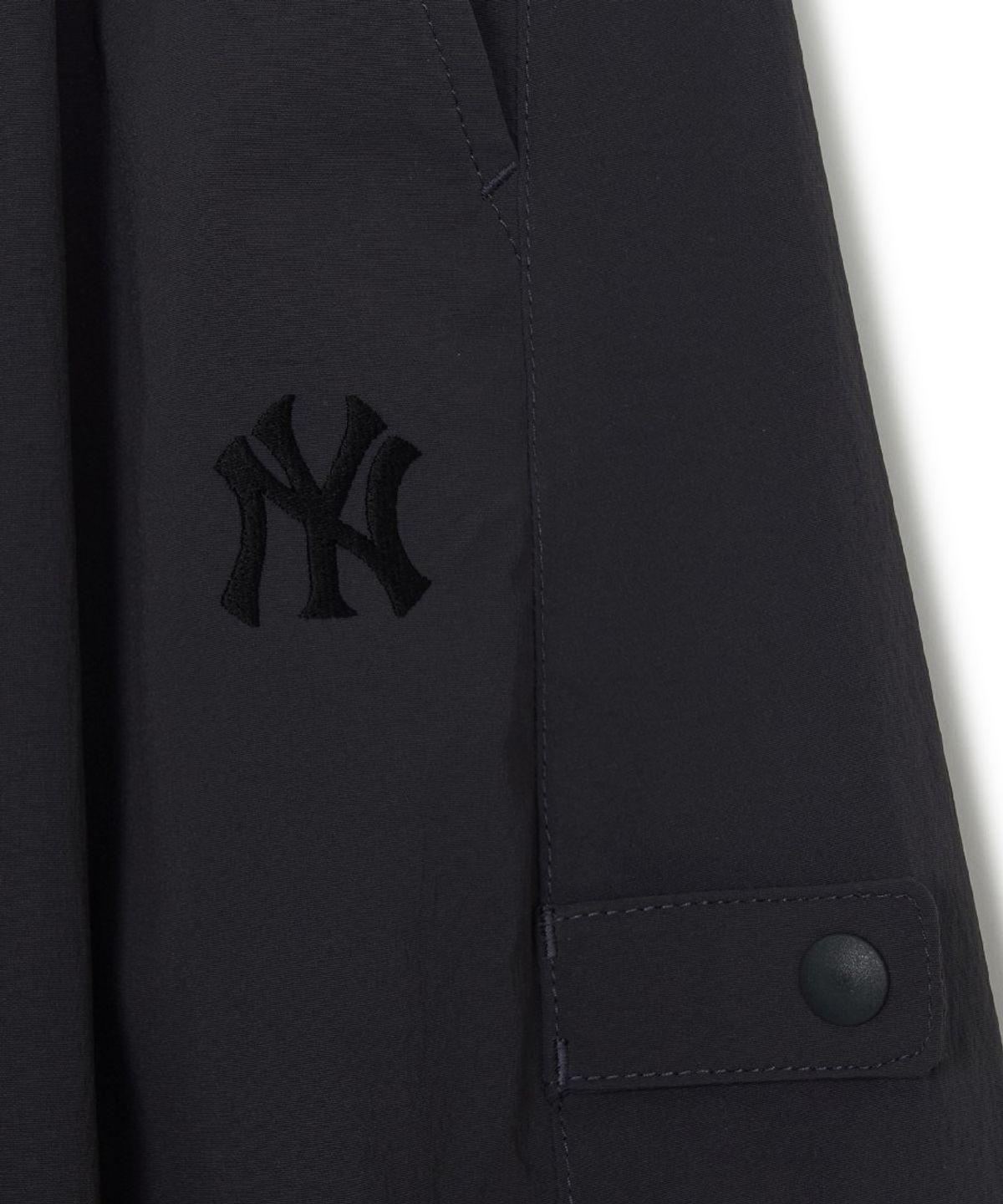 엠엘비(MLB) 여성 고프코어 밴딩 메가와이드 팬츠 NY (D.Charcoal Grey)