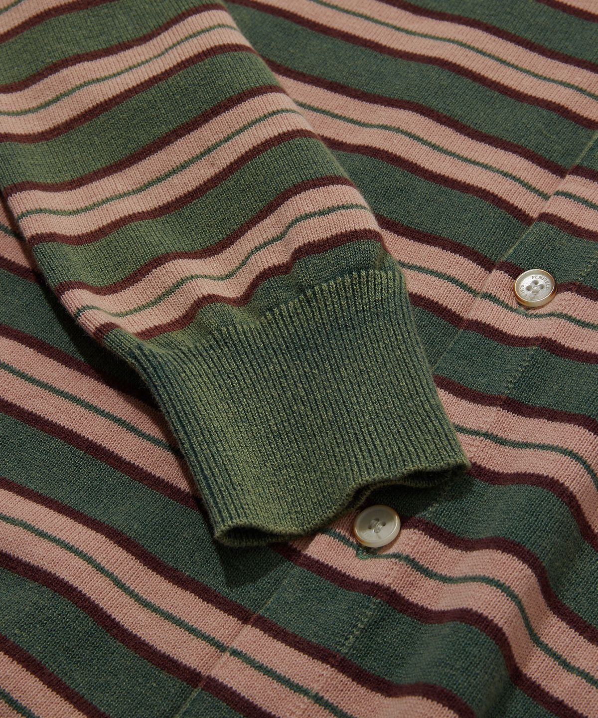 펜필드(PENFIELD) 스트라이프 카라 긴소매 니트 가디건 그린_FS1NJ20U