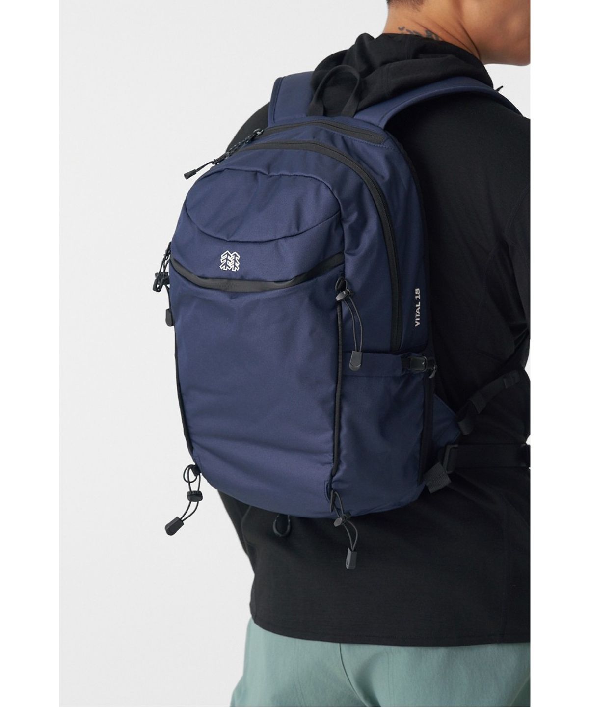 코오롱스포츠(KOLON SPORT) 바이탈(VITAL) 18L QEBXX26111NAY