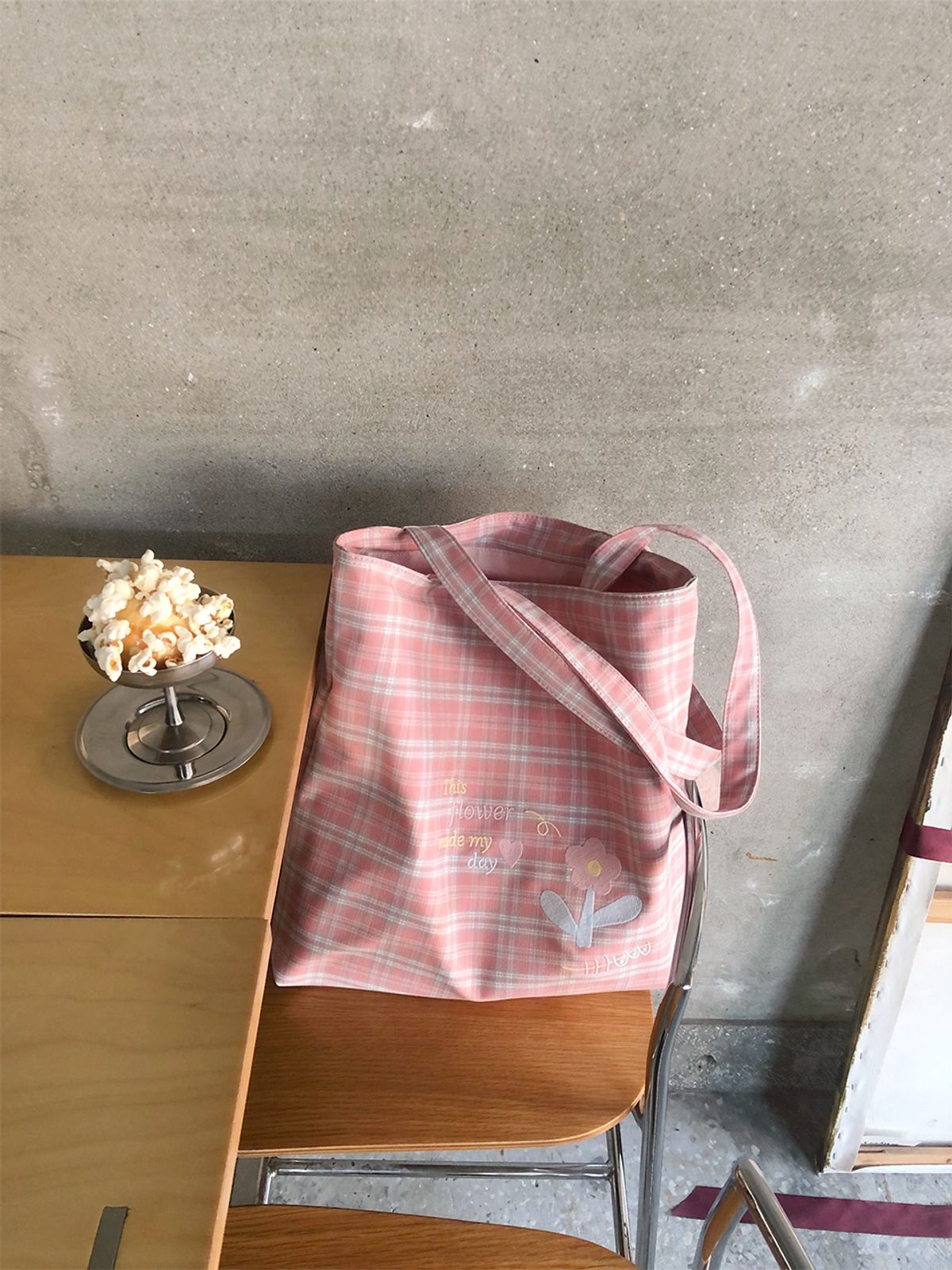오부니(OVUNI) 에브리데이 패브릭백_디스 플라워 메이드 마이 데이