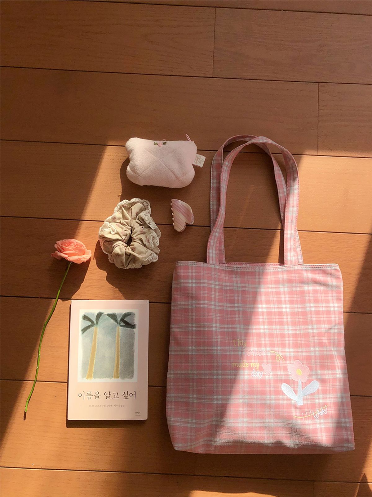 오부니(OVUNI) 에브리데이 패브릭백_디스 플라워 메이드 마이 데이