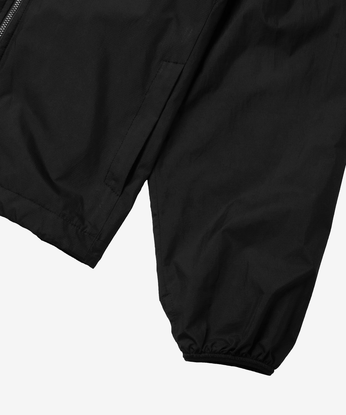 로움(ROWM) PERFORATION WIND BREAKER (BLACK)