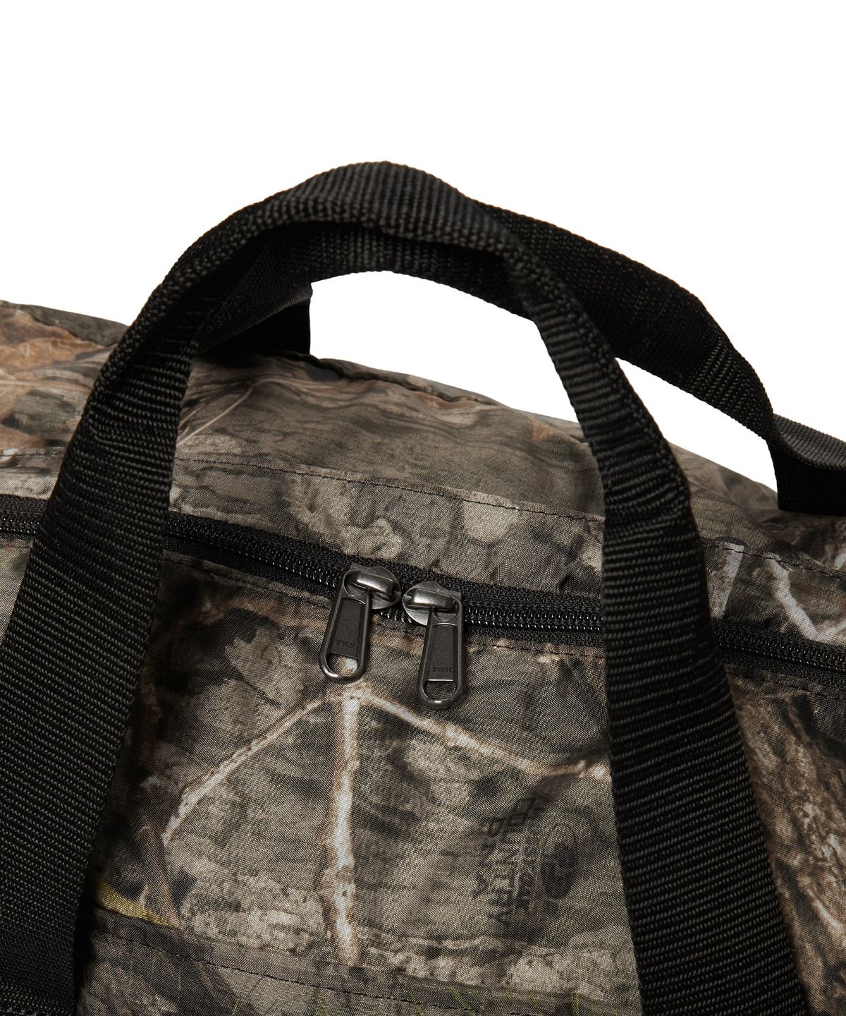 디스이즈네버댓(THISISNEVERTHAT) Active Light Duffle Bag Camo