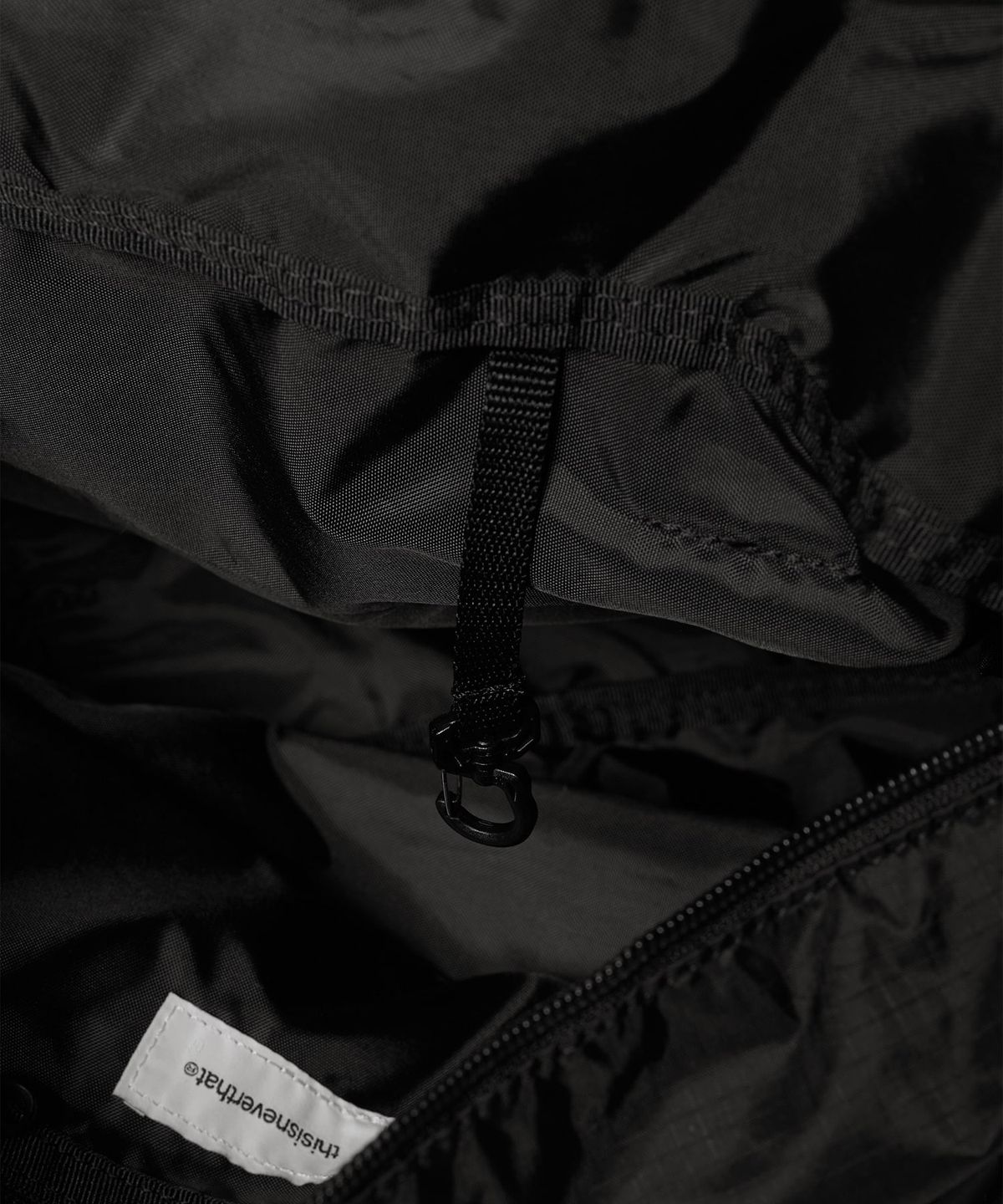 디스이즈네버댓(THISISNEVERTHAT) Active Light Duffle Bag Black