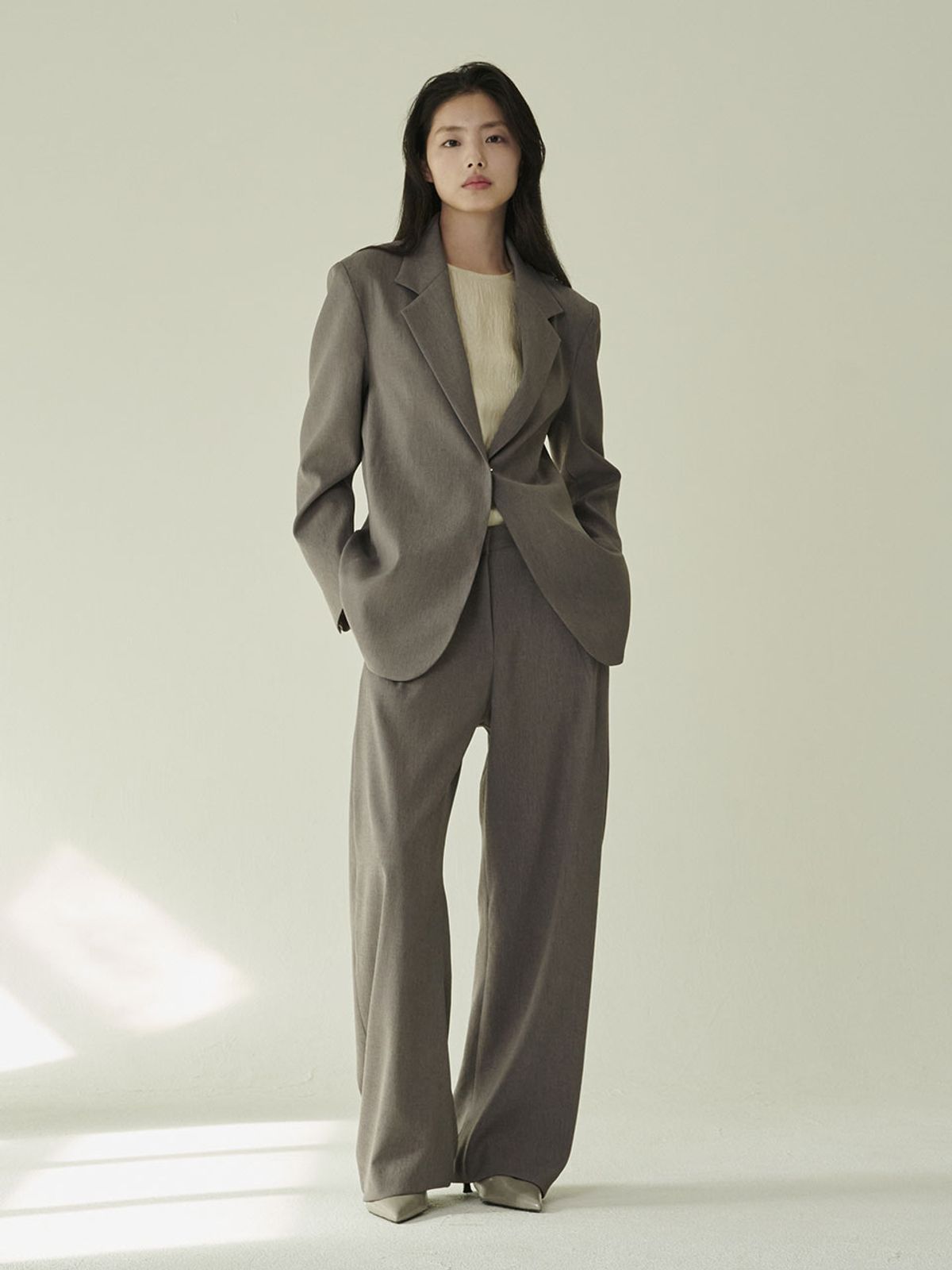 누브(NOUVE) 테일러드 오버핏 자켓 -다크그레이/ Tailored Over Fit Jacket - D.Gray