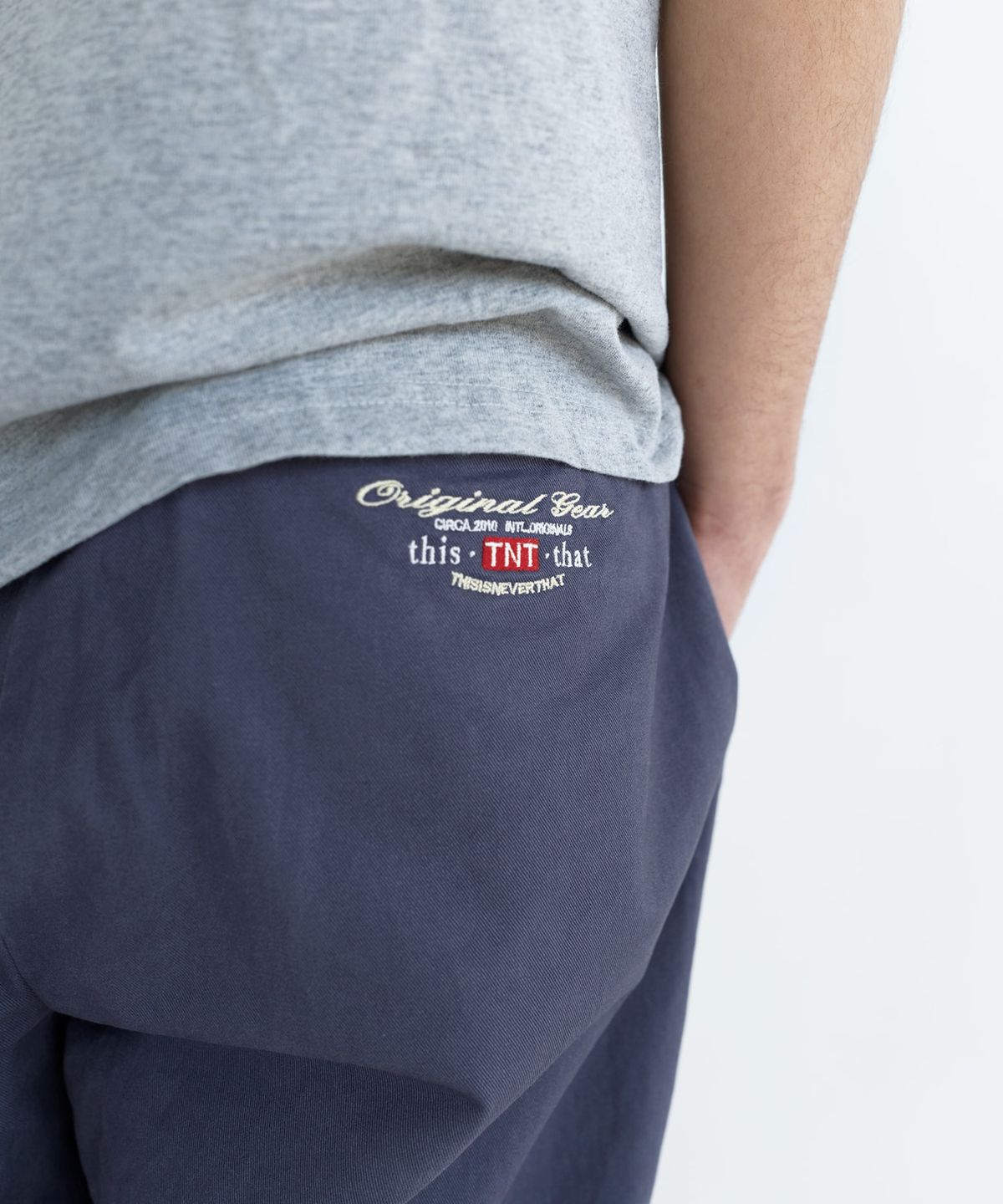 디스이즈네버댓(THISISNEVERTHAT) Chino Pant Light Navy