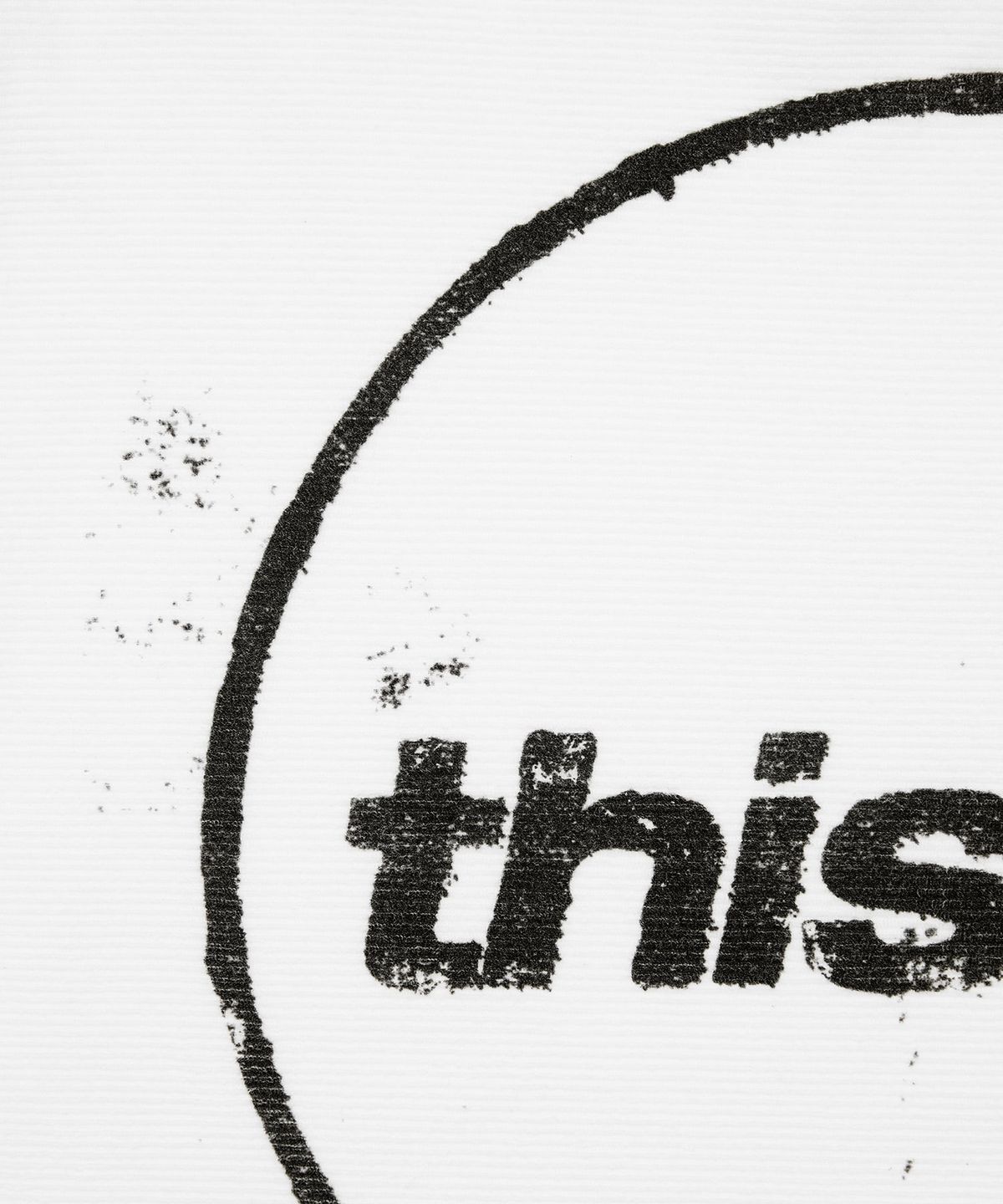 디스이즈네버댓(THISISNEVERTHAT) C-Logo Wale L/S Tee White