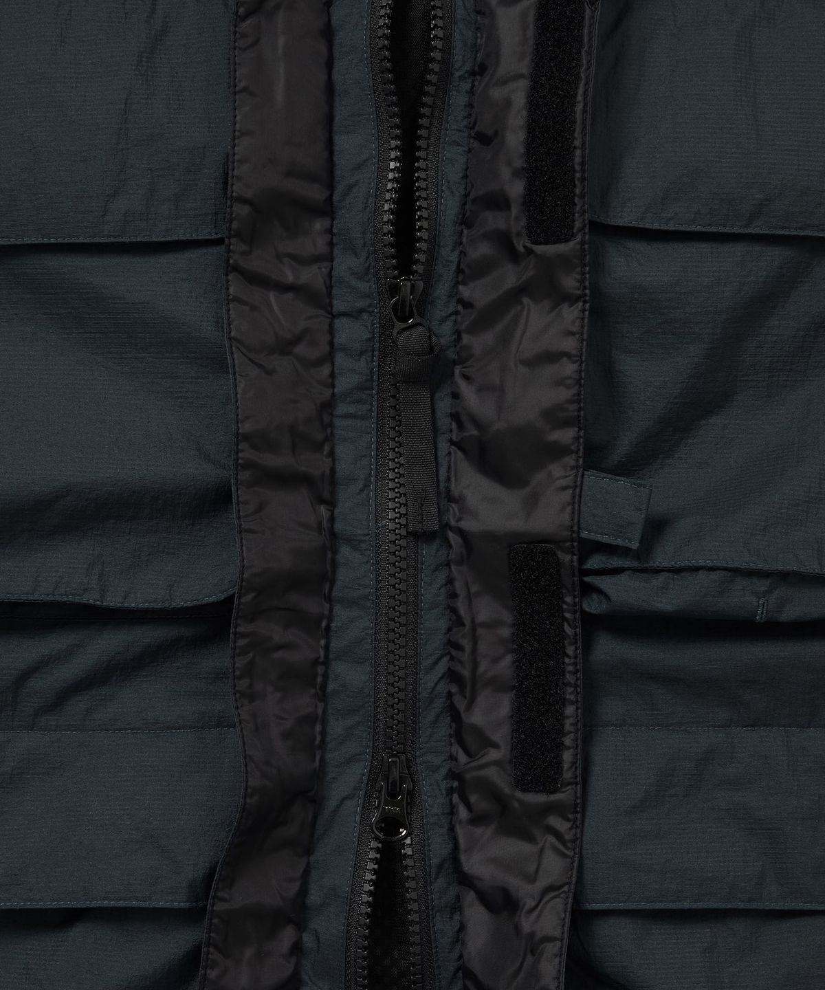 디스이즈네버댓(THISISNEVERTHAT) 2L Fishing Jacket Deep Green