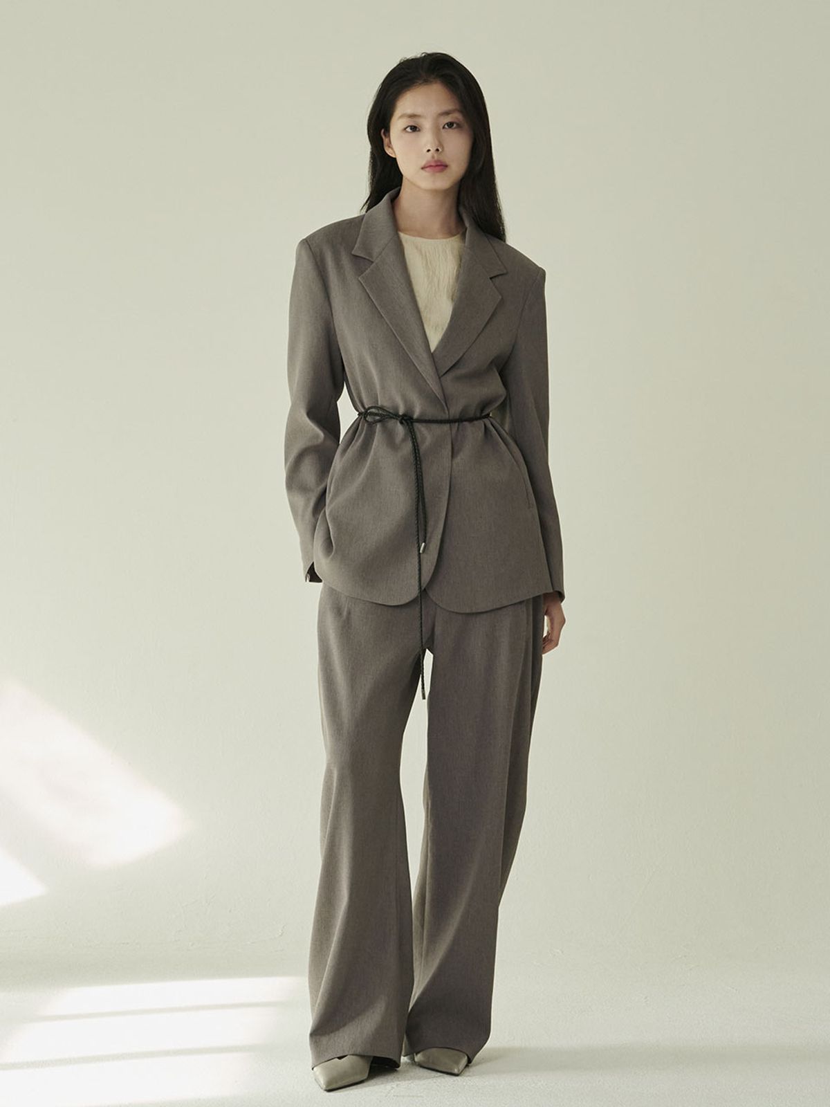 누브(NOUVE) 테일러드 오버핏 자켓 셋업 - 다크 그레이 / Tailored Over Fit Jacket Set - D.Gray