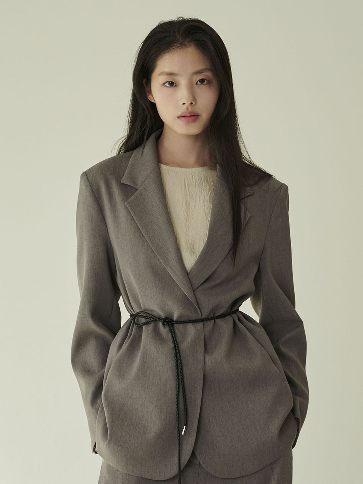 누브(NOUVE) 테일러드 오버핏 자켓 셋업 - 다크 그레이 / Tailored Over Fit Jacket Set - D.Gray