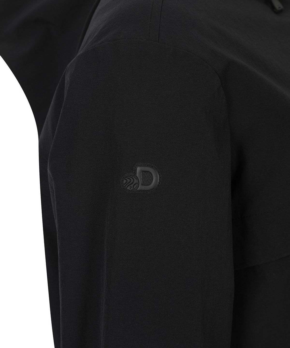 디스커버리 익스페디션(DISCOVERY EXPEDITION) 여성 프레시벤트 경량 우븐 트레이닝 후드 아노락 (BLACK)