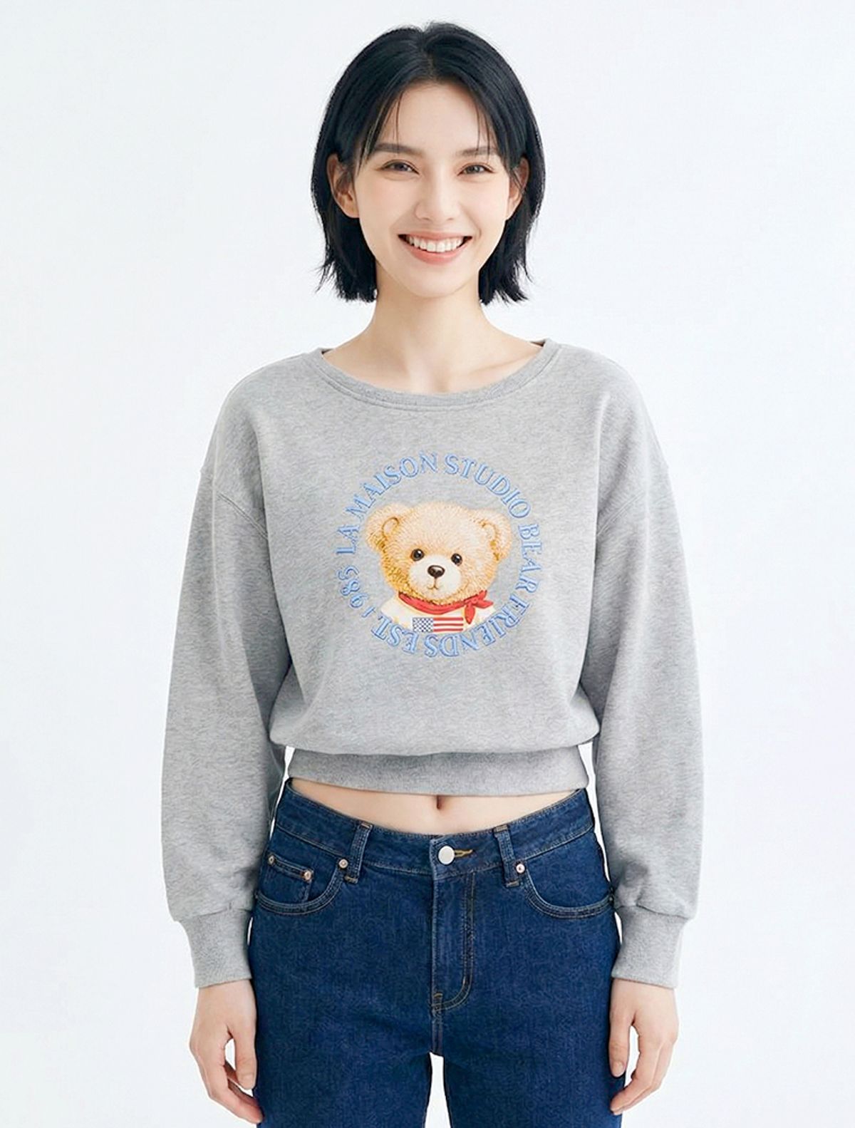 라 메종 스튜디오(LA MAISON STUDIO) BEAR FRIENDS OFF-SHOULDER SWEATSHIRTS MELANGRAY(FCG1TS732W)