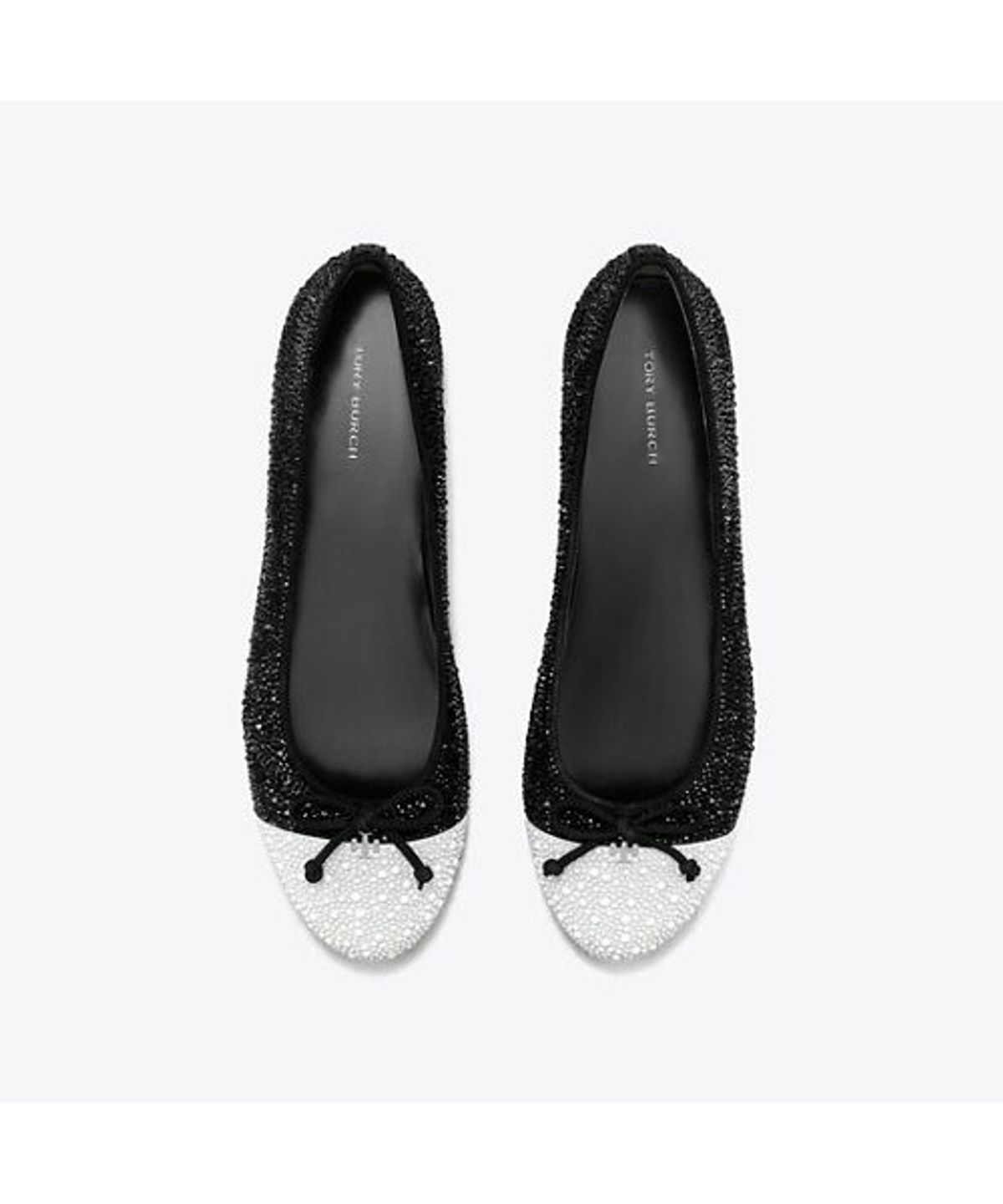 토리버치(TORYBURCH) 캡토 크리스탈 발렛 - 퍼펙트 블랙 / 옵틱 화이트