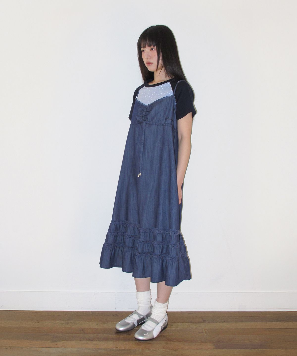 아메스 월드와이드(AMES-WORLDWIDE) LACE SHIRRING DRESS BLUE