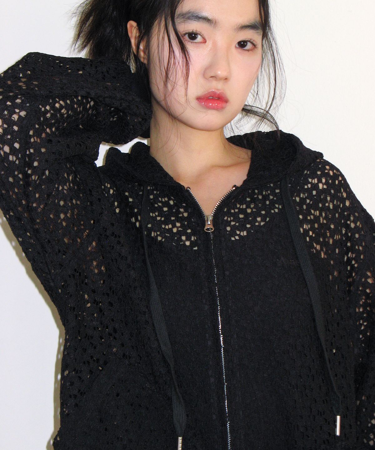 아메스 월드와이드(AMES-WORLDWIDE) LACE HOODIE ZIP-UP BLACK