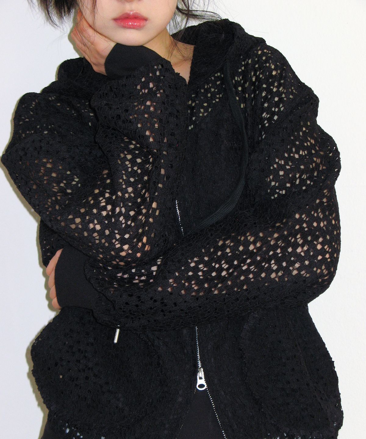 아메스 월드와이드(AMES-WORLDWIDE) LACE HOODIE ZIP-UP BLACK