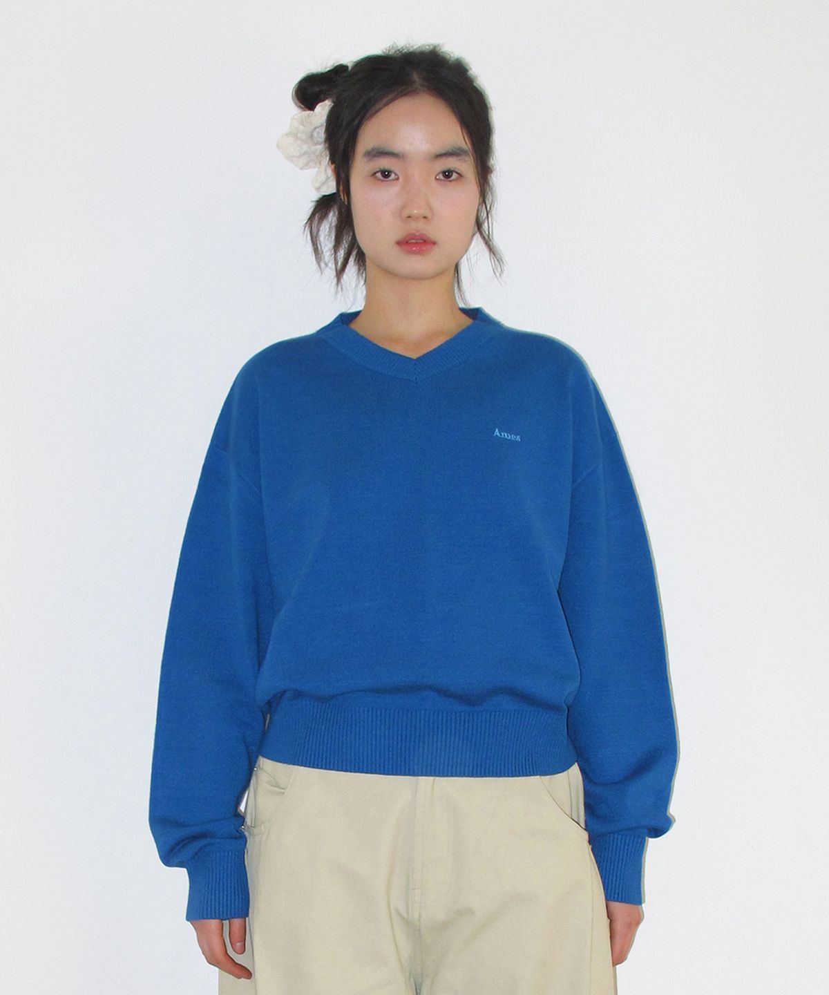 아메스 월드와이드(AMES-WORLDWIDE) BASIC V NECK KNIT BLUE