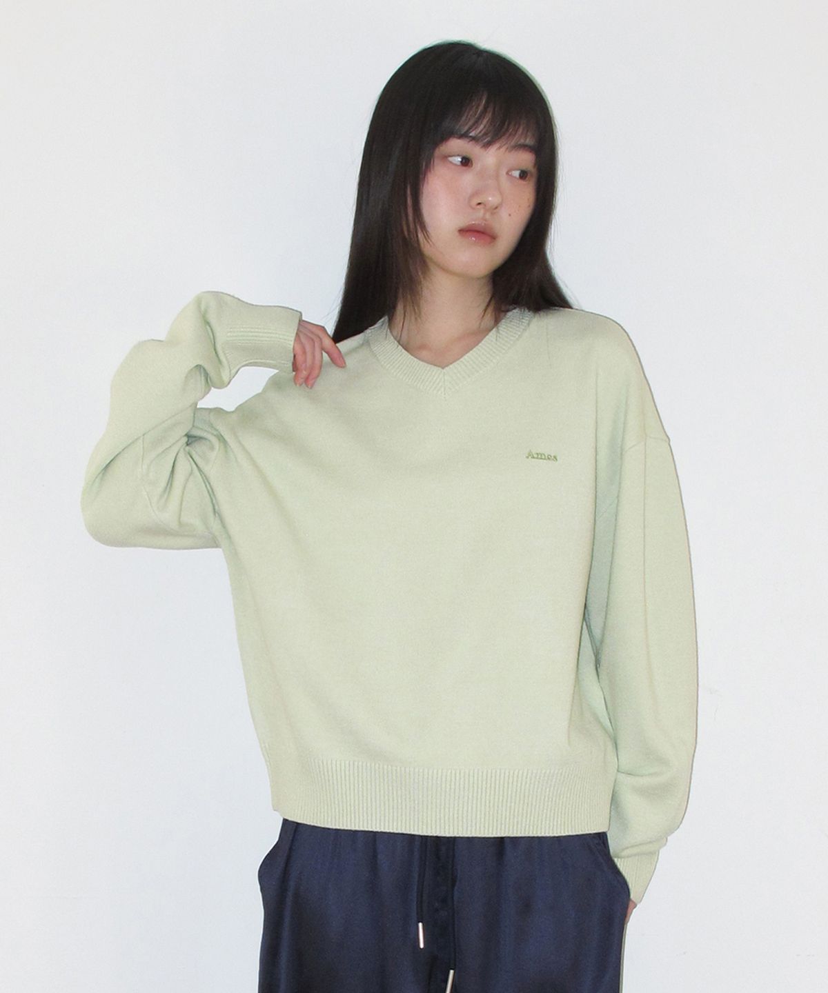 아메스 월드와이드(AMES-WORLDWIDE) BASIC V NECK KNIT GREEN