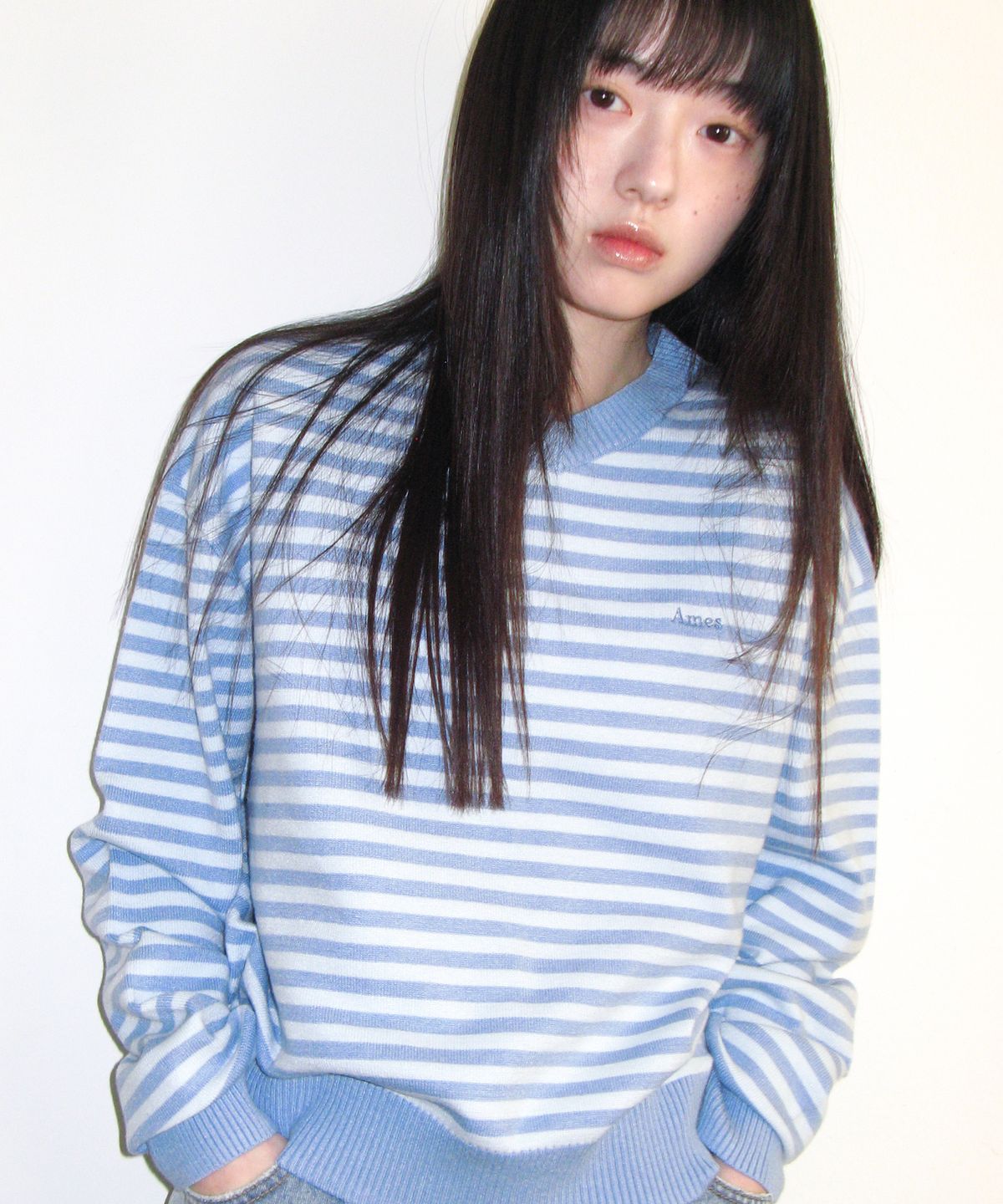 아메스 월드와이드(AMES-WORLDWIDE) BASIC V NECK KNIT LIGHT BLUE