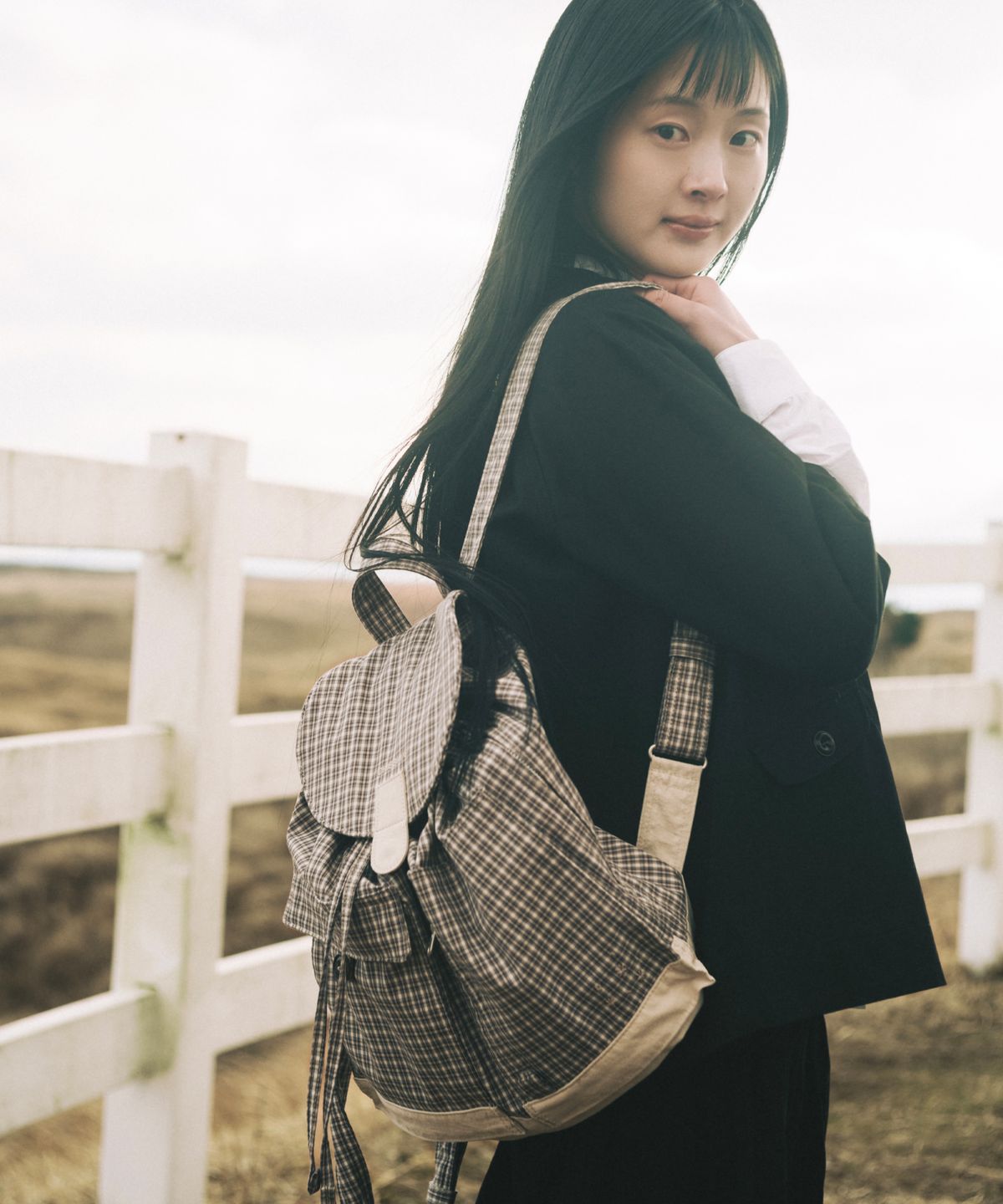 오헤시오(OHESHIO) DUAL POCKET BACKPACK, BEIGE CHECK
